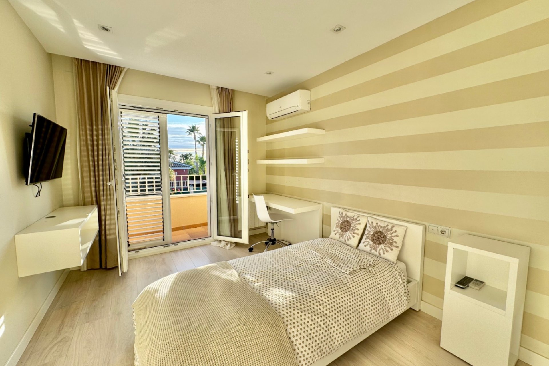 Resale - Villa -
L'Alfàs del Pi - Arabi
