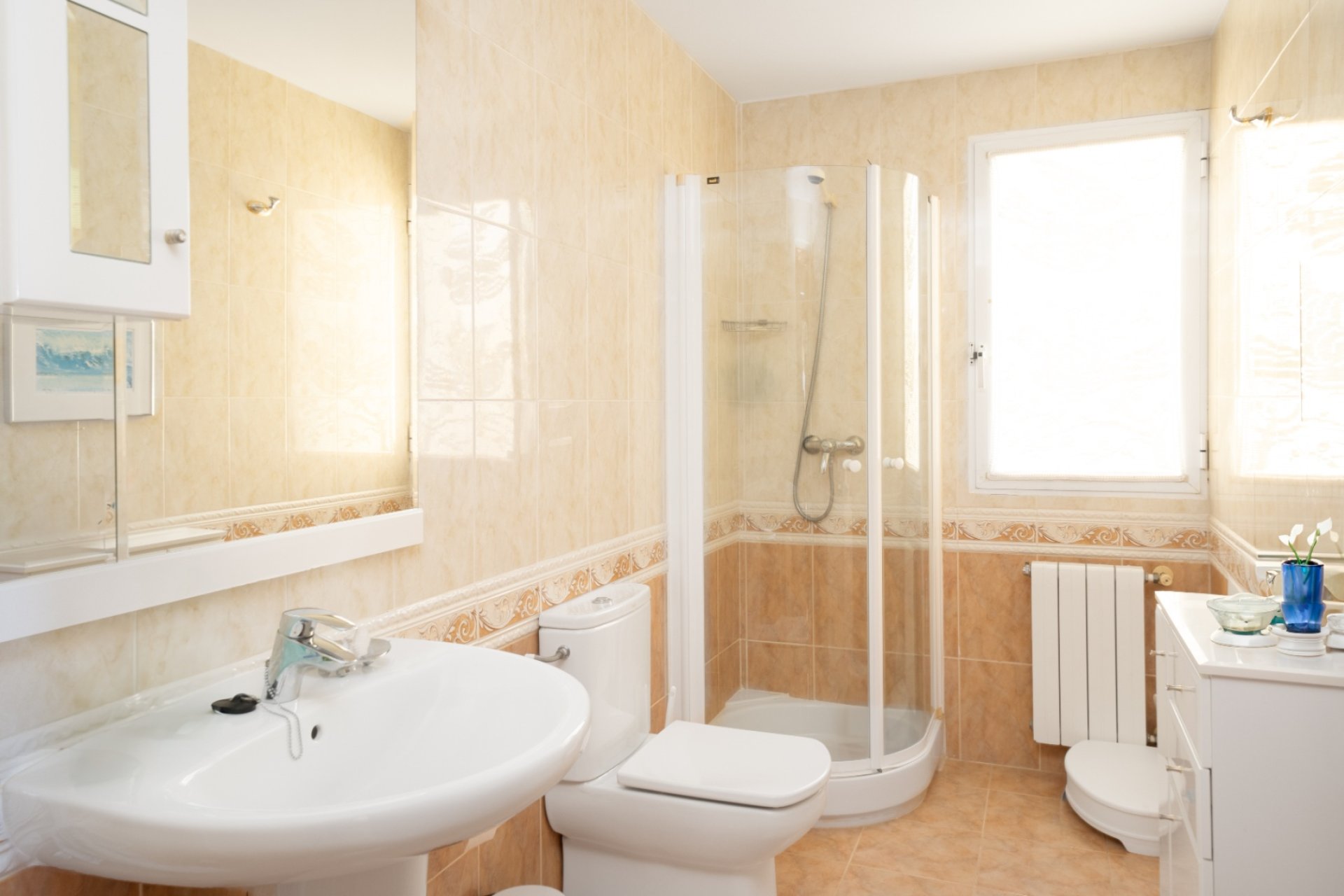Resale - Villa -
L'Alfàs del Pi - Colonia Escandinavia-Cautivador