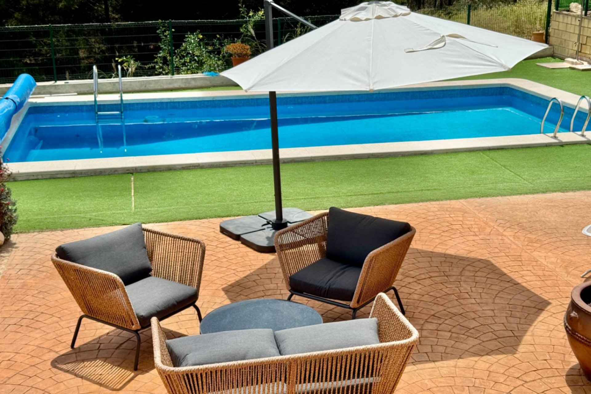 Resale - Villa -
La Nucía - La Alberca