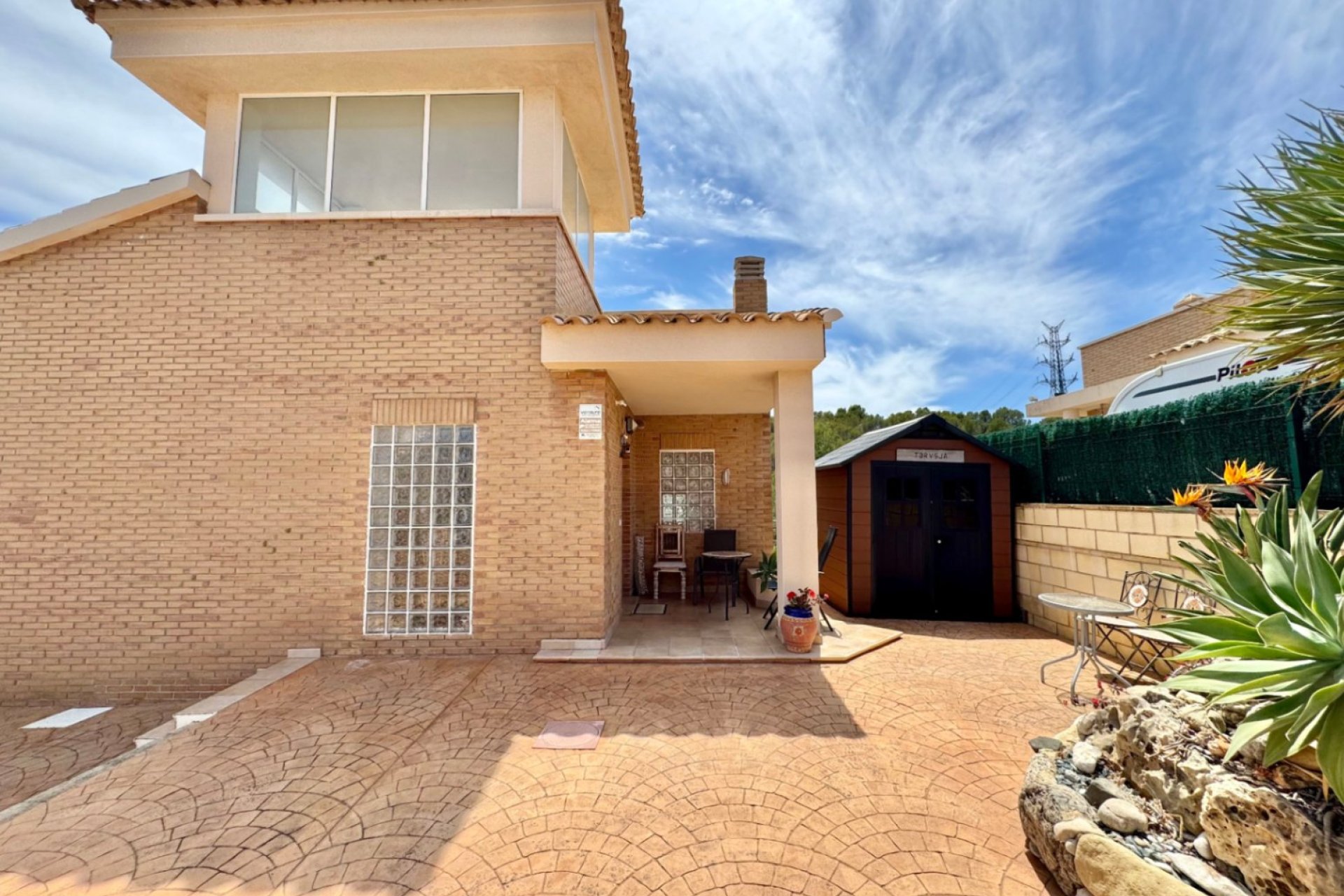 Resale - Villa -
La Nucía - La Alberca