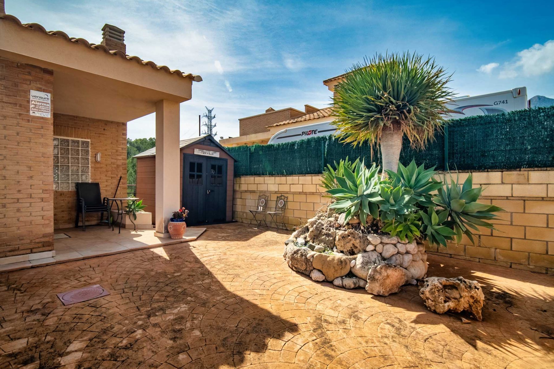 Resale - Villa -
La Nucía - La Alberca