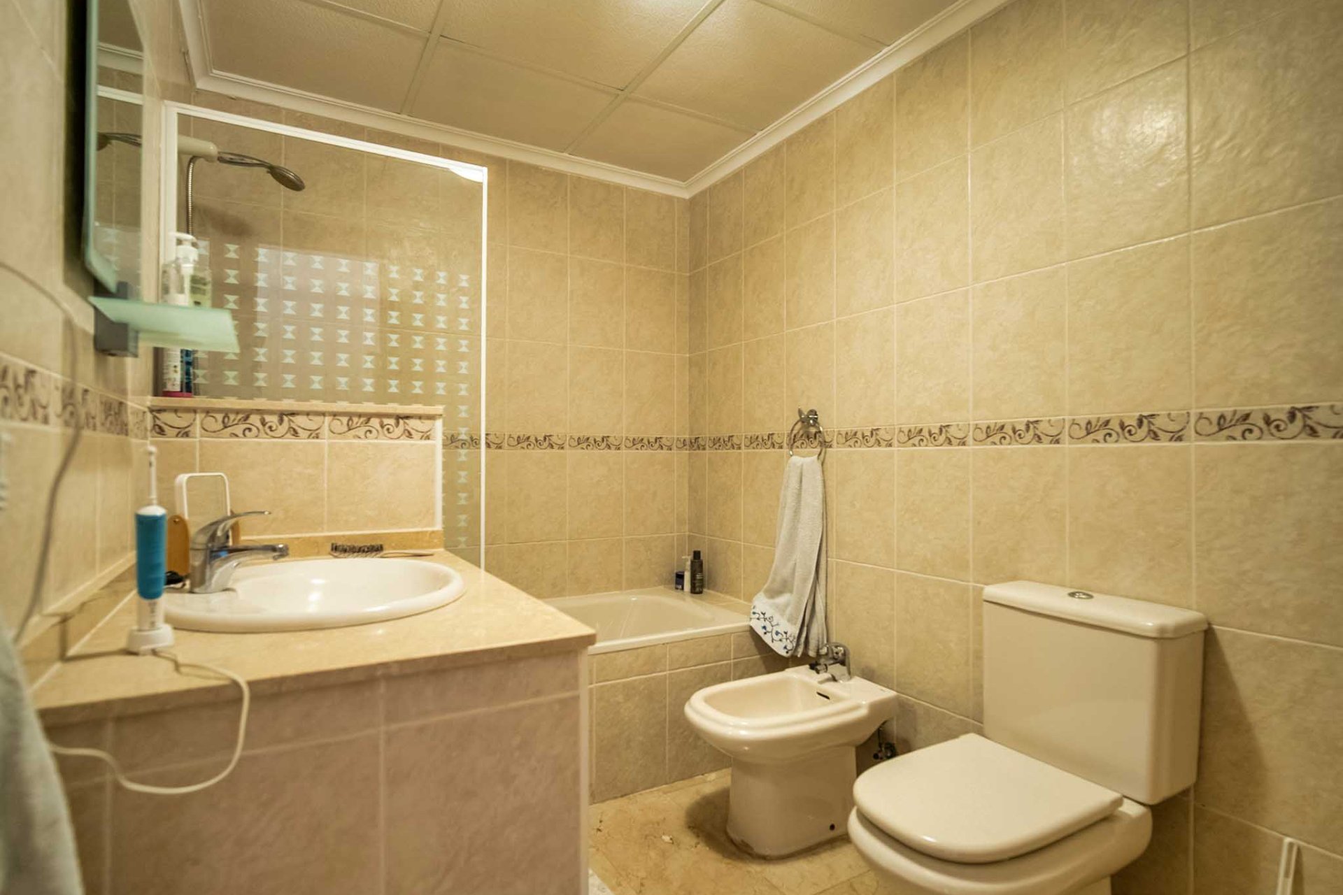 Resale - Villa -
La Nucía - La Alberca