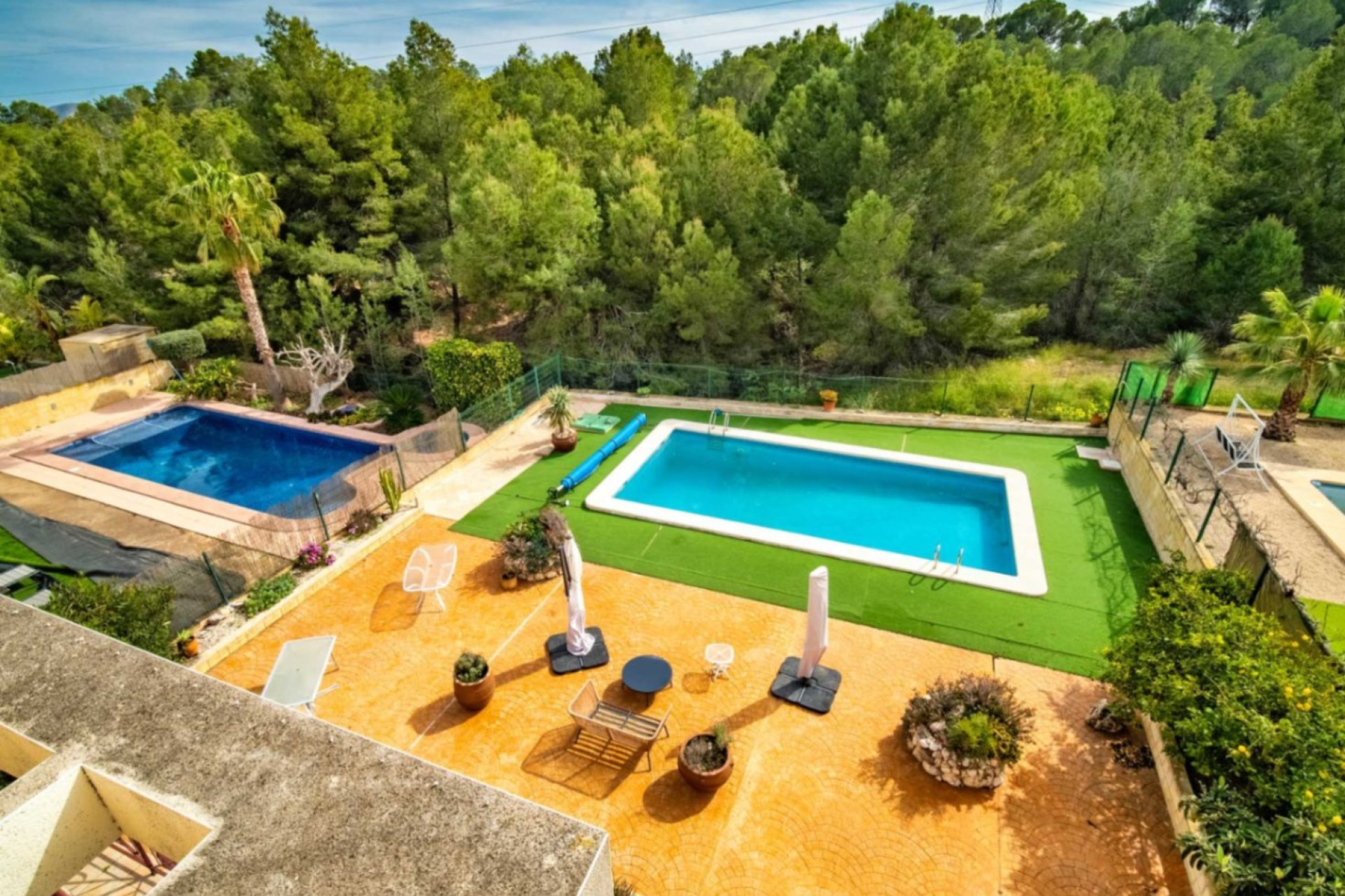 Resale - Villa -
La Nucía - La Alberca