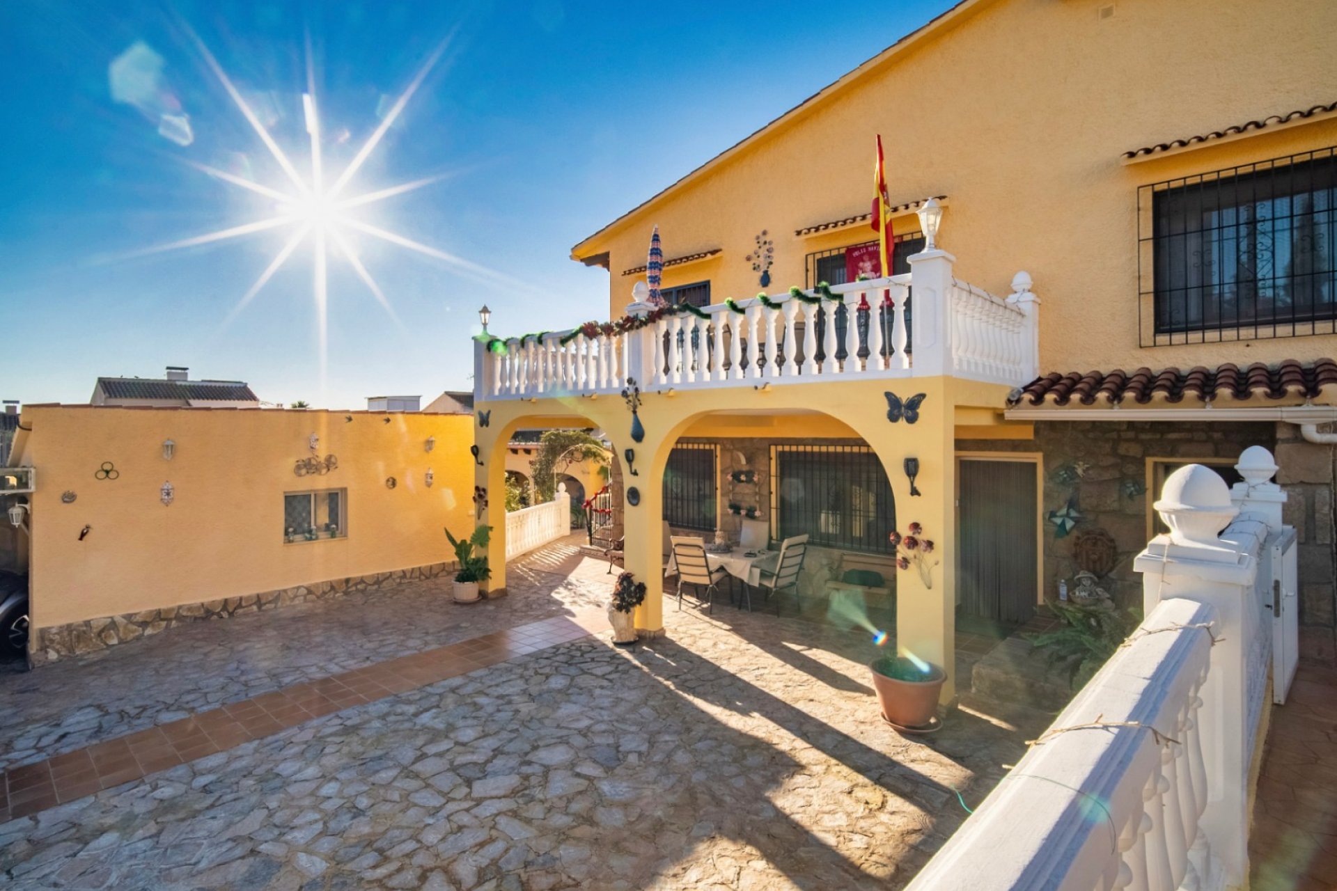 Resale - Villa -
La Nucía - La Nucia Hill