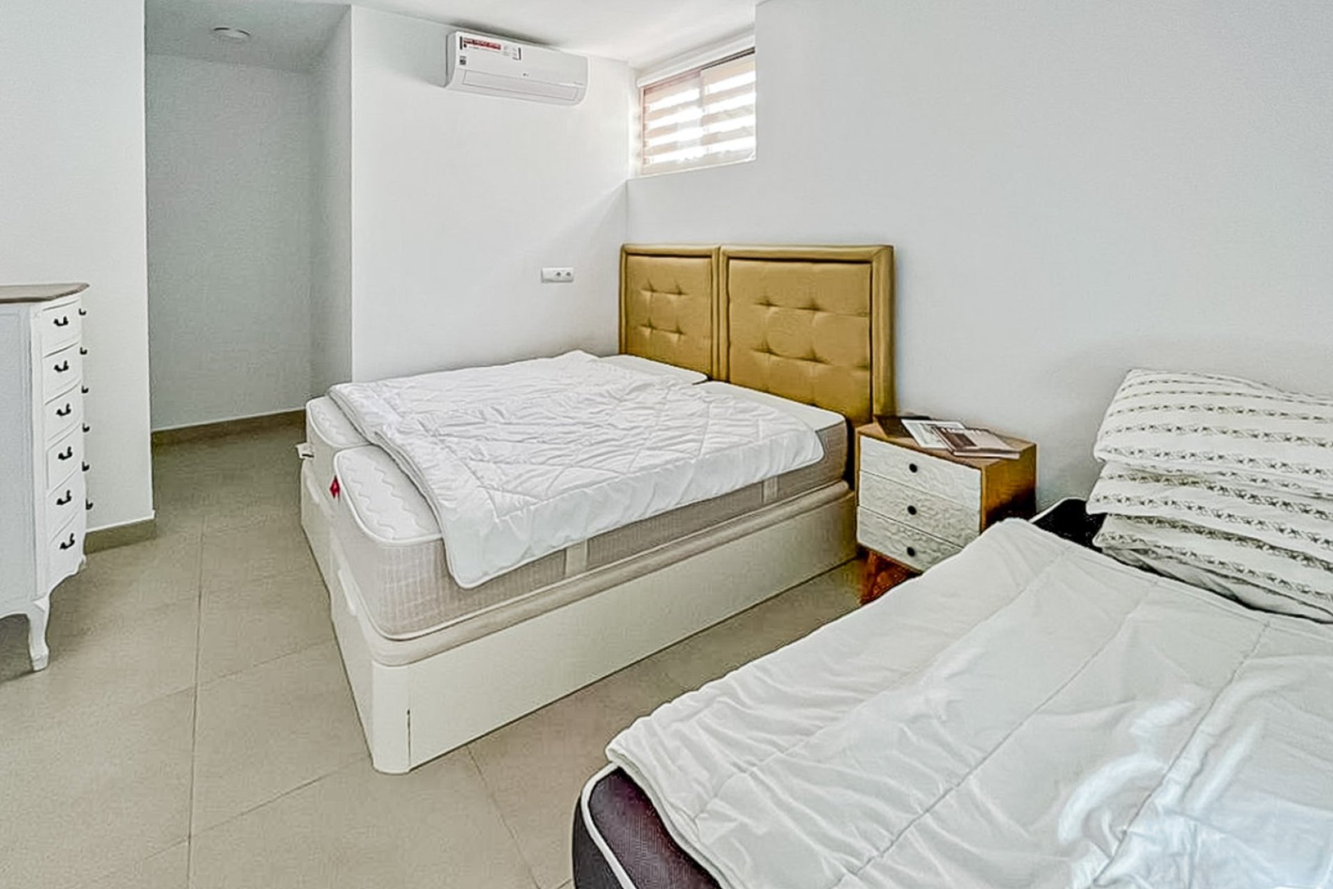 Resale - Villa -
La Nucía - Montebello - Nou Espai