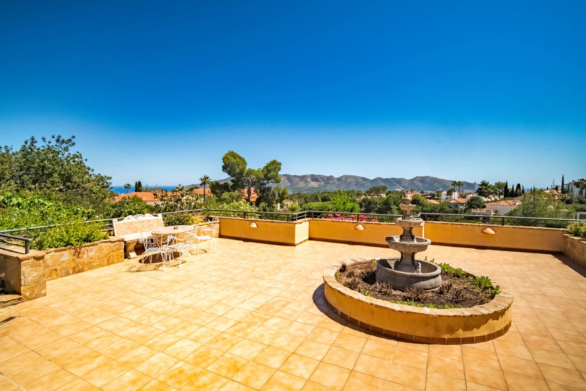 Resale - Villa -
La Nucía - San Rafael