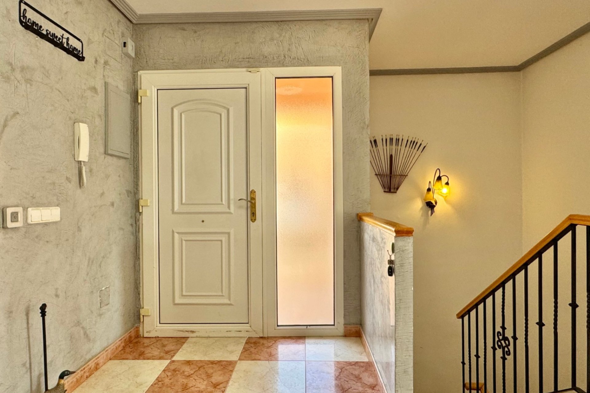 Resale - Villa -
La Nucía