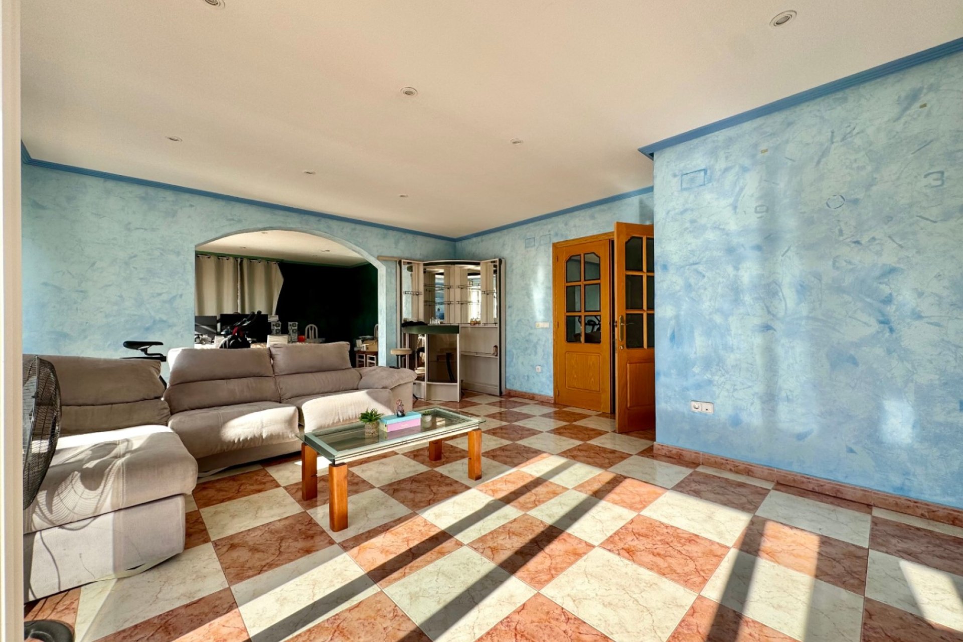 Resale - Villa -
La Nucía