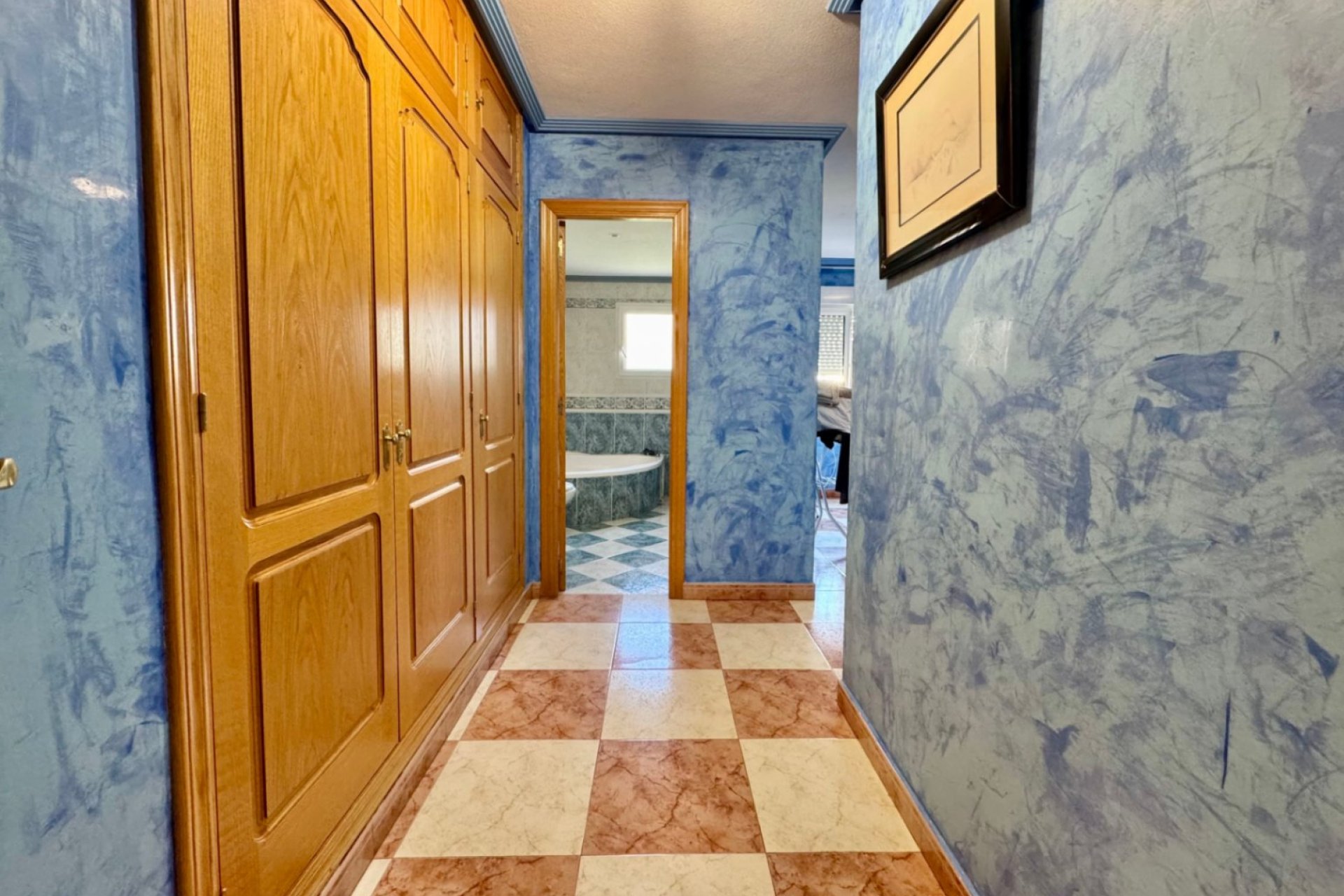 Resale - Villa -
La Nucía