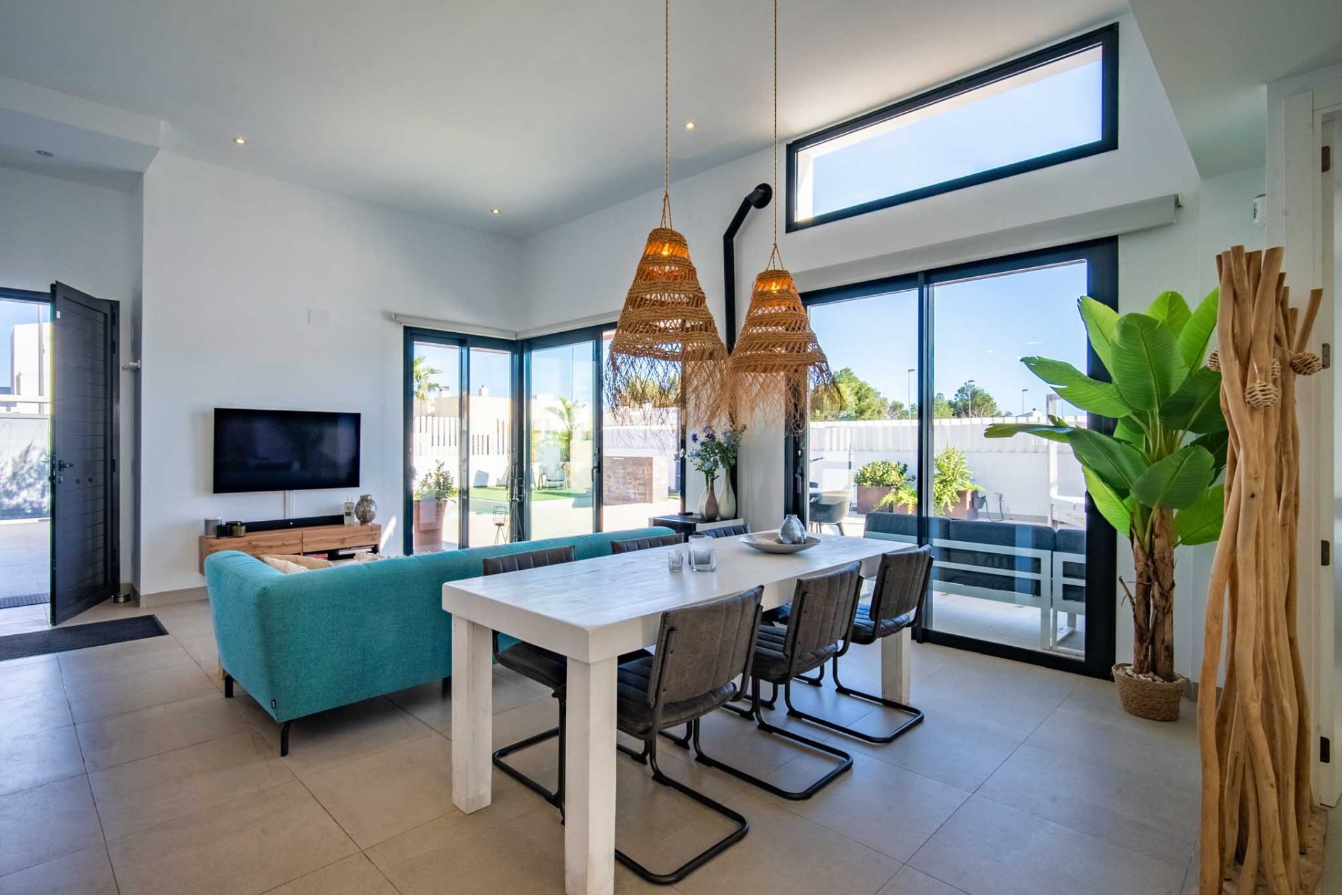 Resale - Villa -
Polop - La Alberca