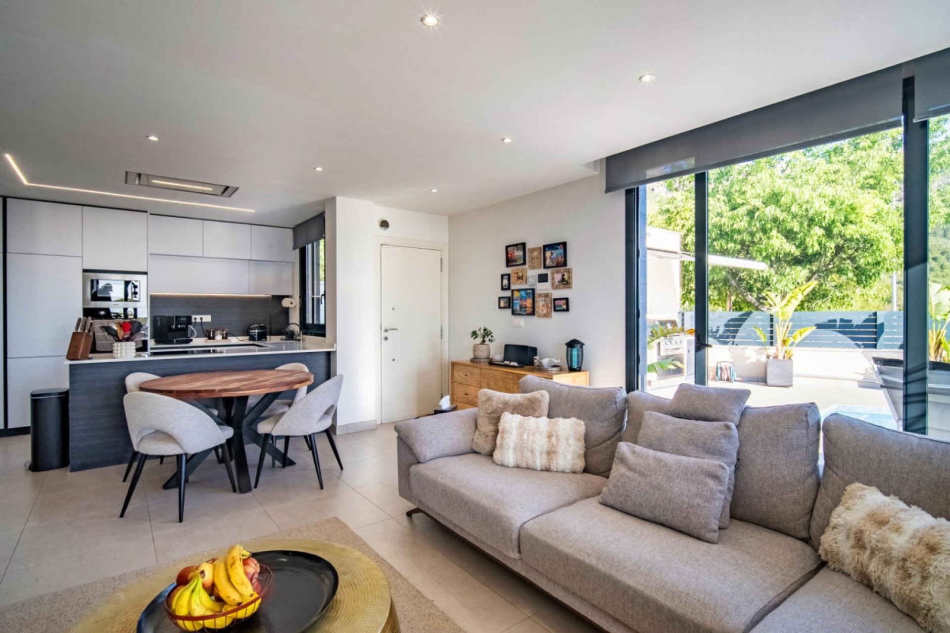 Resale - Villa -
Polop - La Alberca