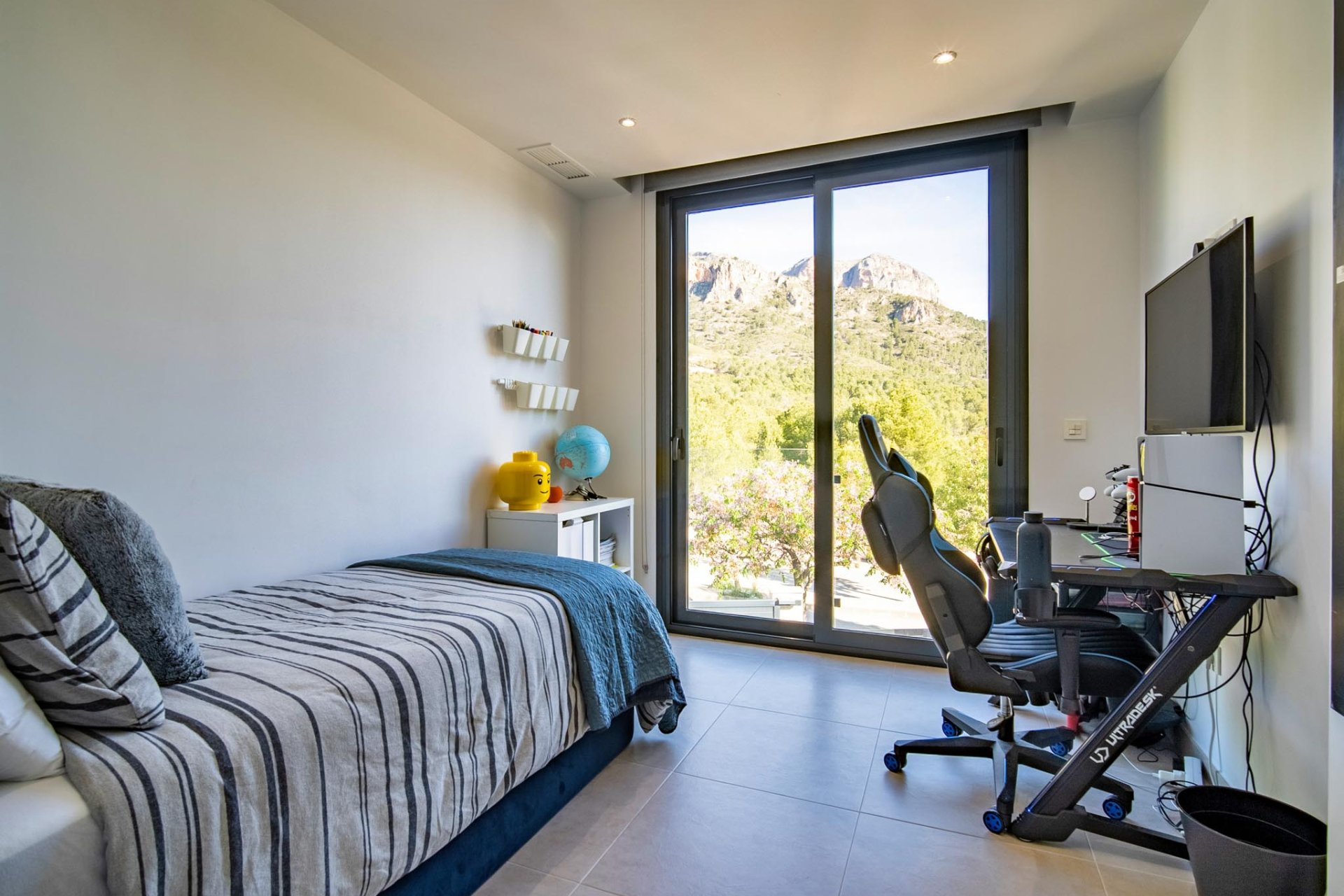 Resale - Villa -
Polop - La Alberca