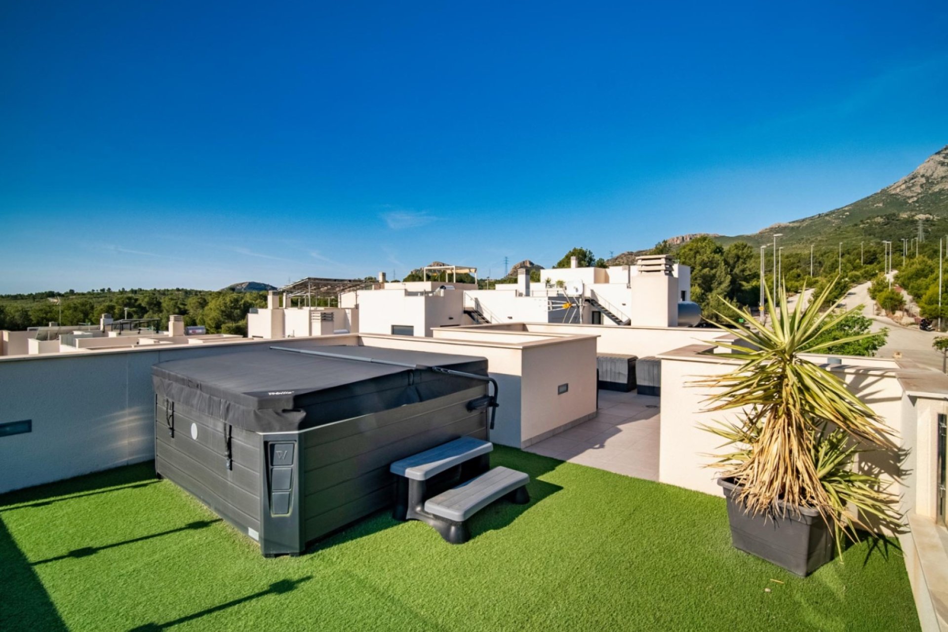Resale - Villa -
Polop - La Alberca