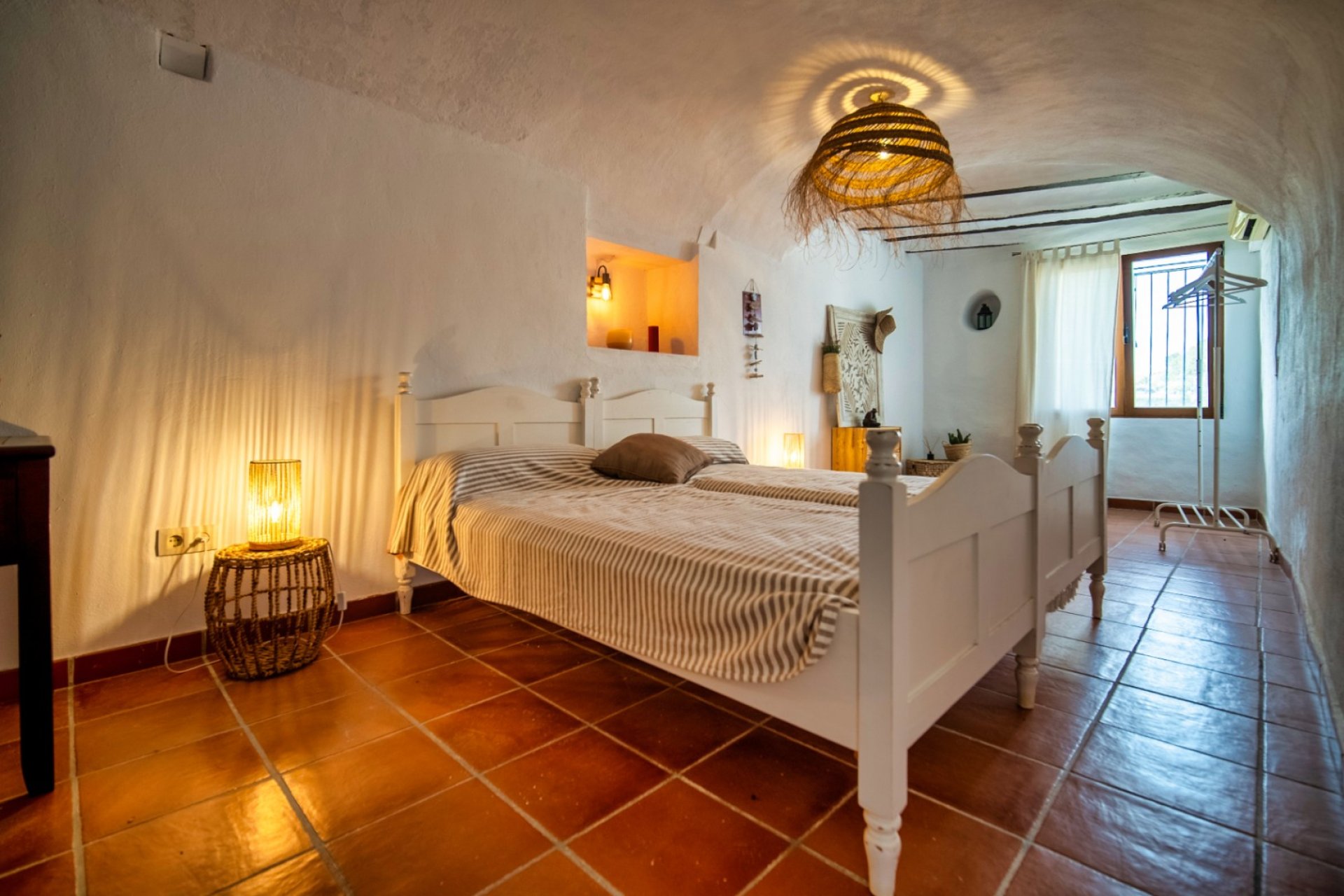 Resale - Villa -
Polop