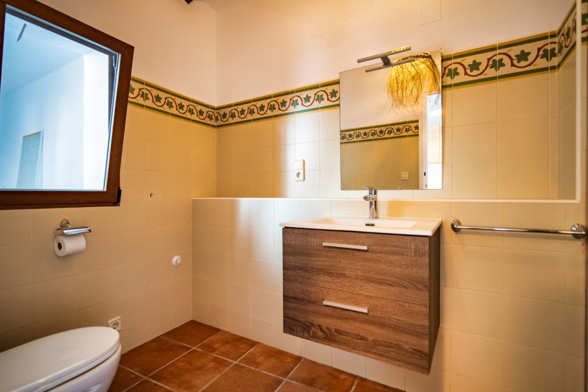 Resale - Villa -
Polop