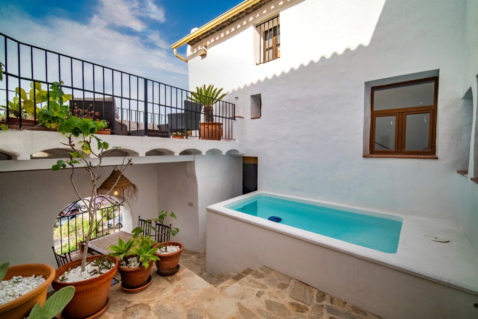 Resale - Villa -
Polop