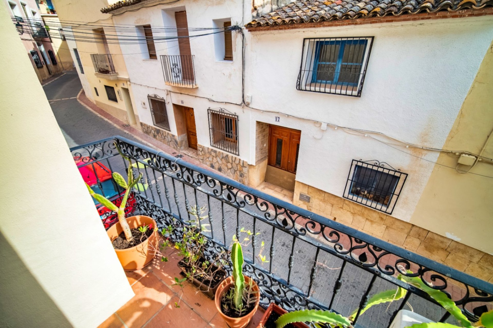 Resale - Villa -
Polop