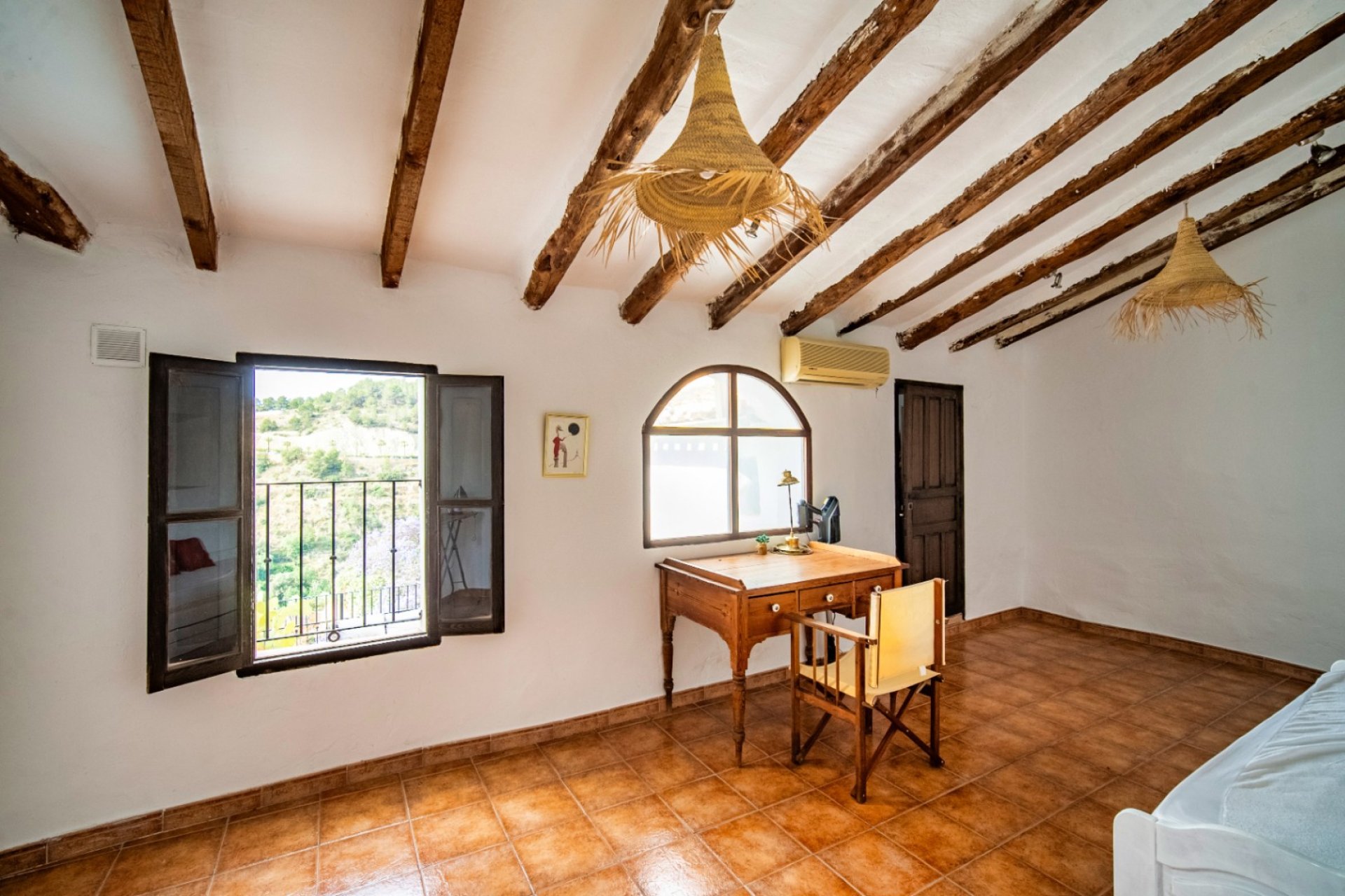 Resale - Villa -
Polop