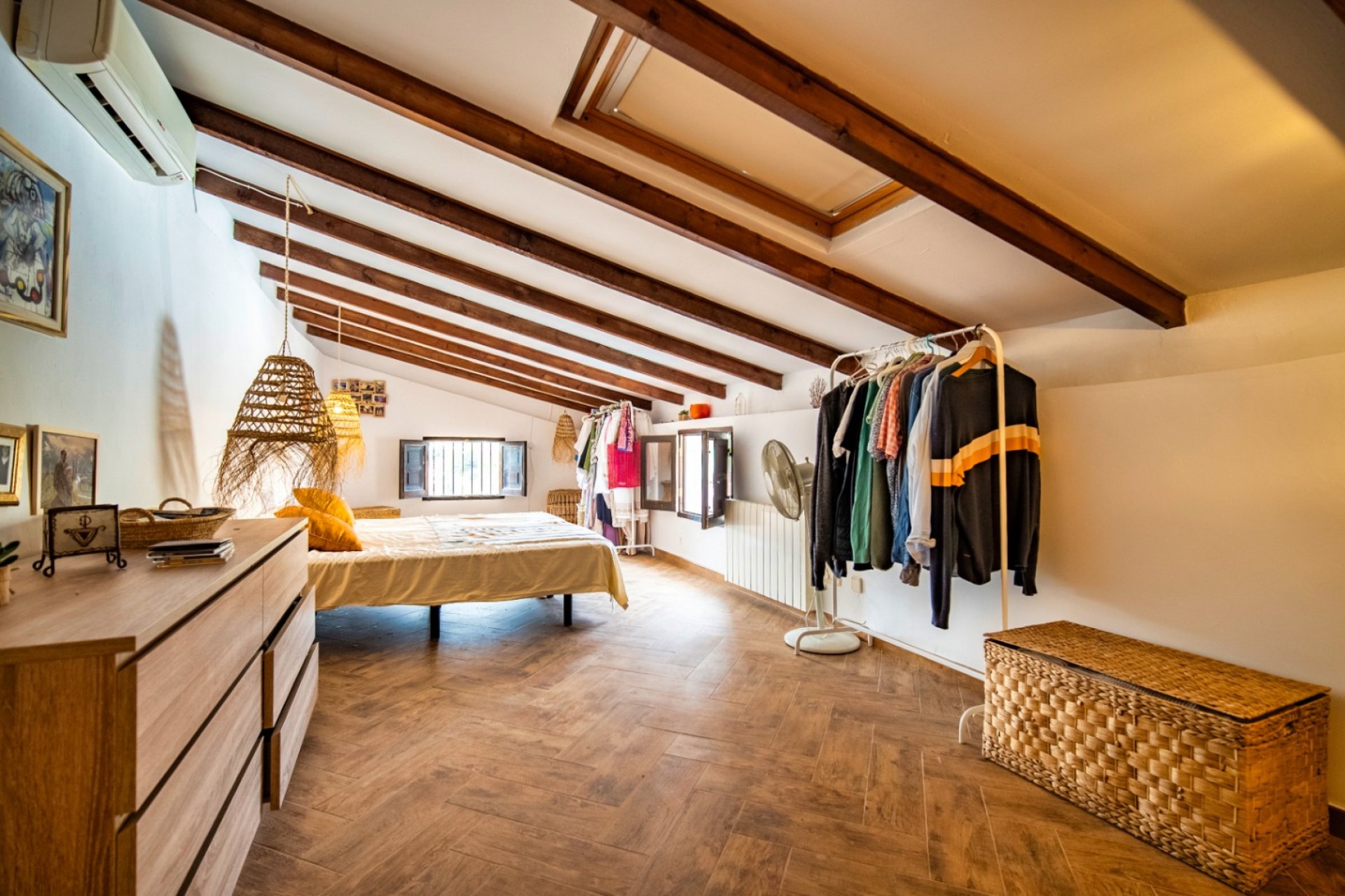 Resale - Villa -
Polop