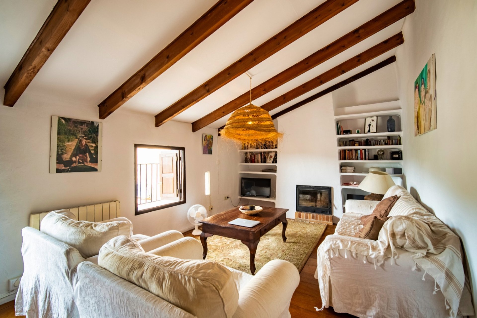 Resale - Villa -
Polop