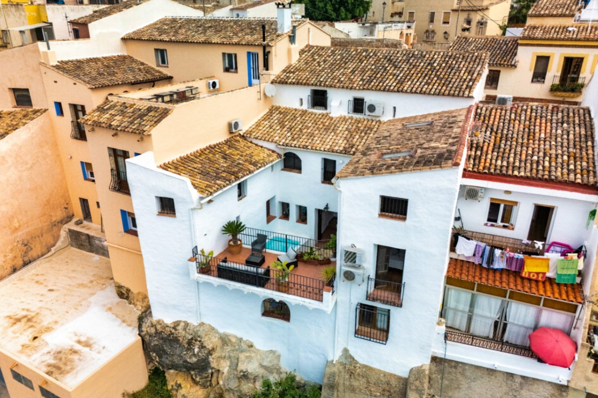 Resale - Villa -
Polop