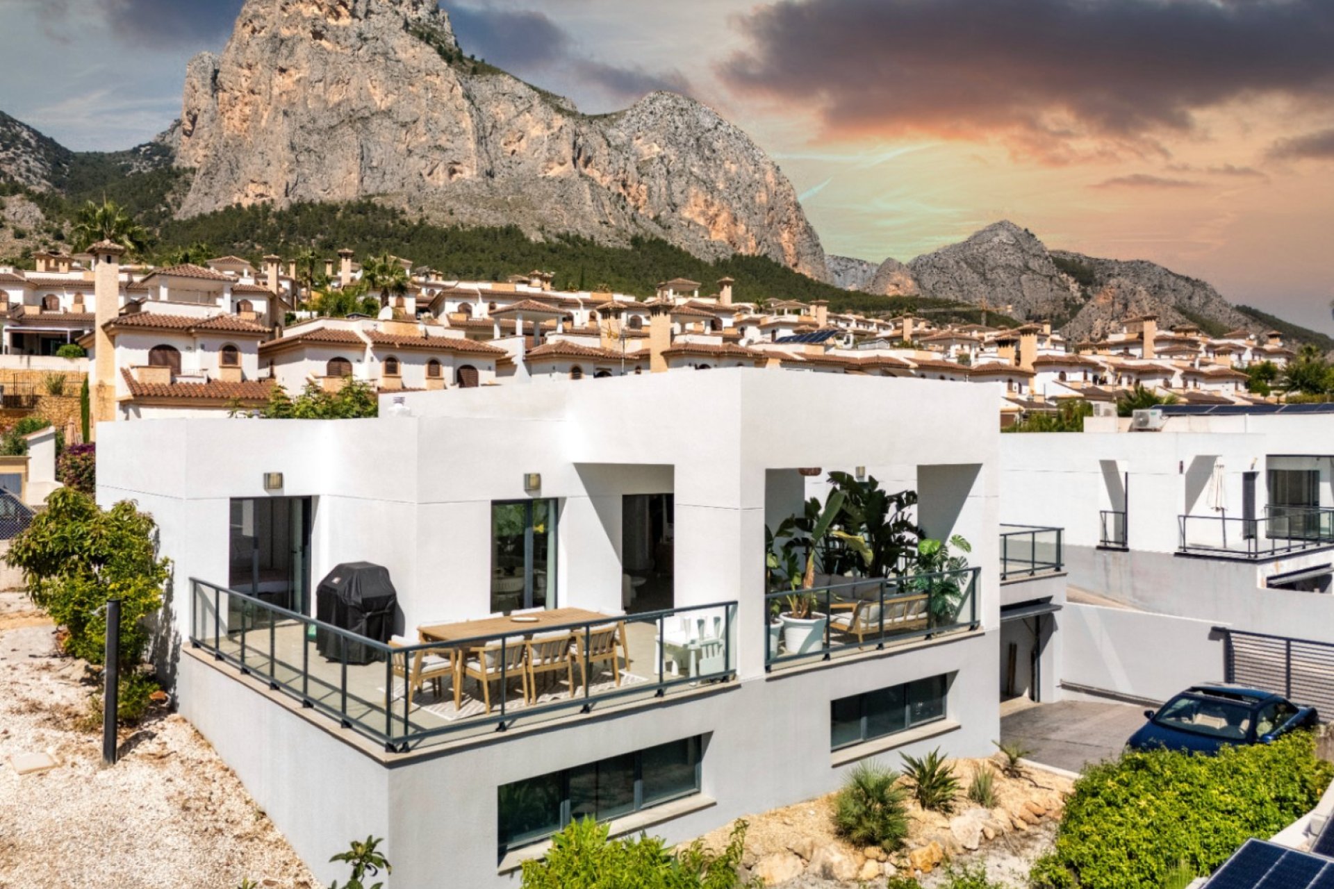 Resale - Villa -
Polop