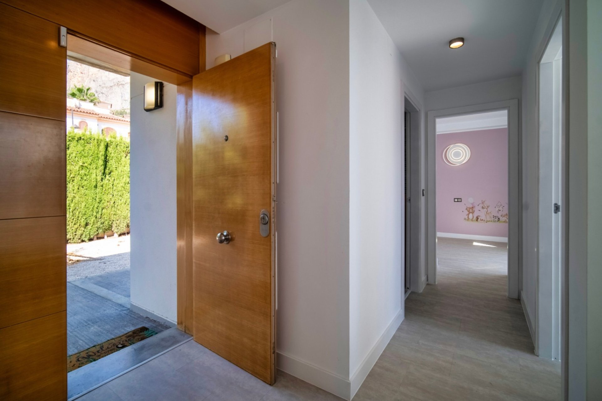 Resale - Villa -
Polop