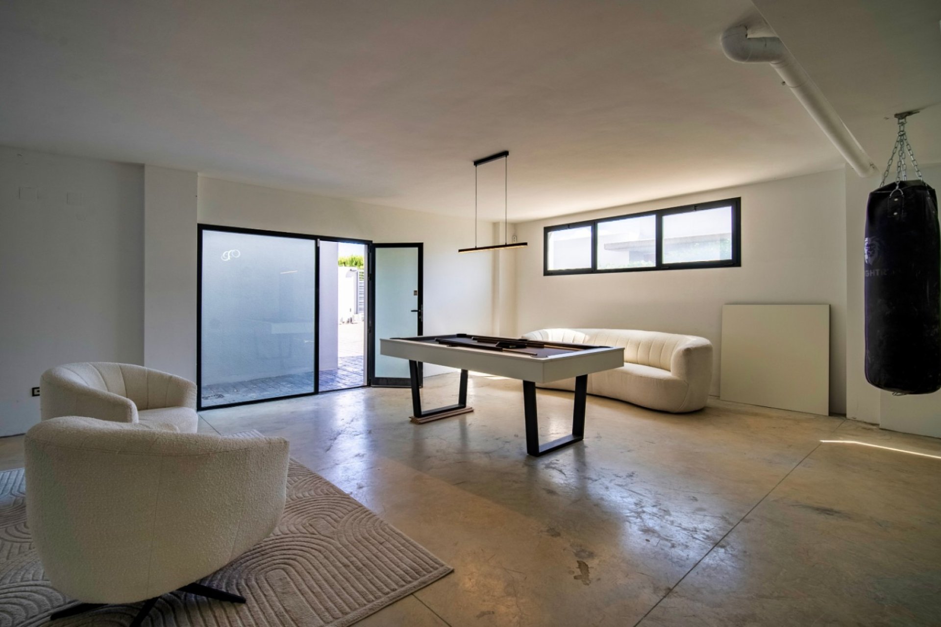 Resale - Villa -
Polop