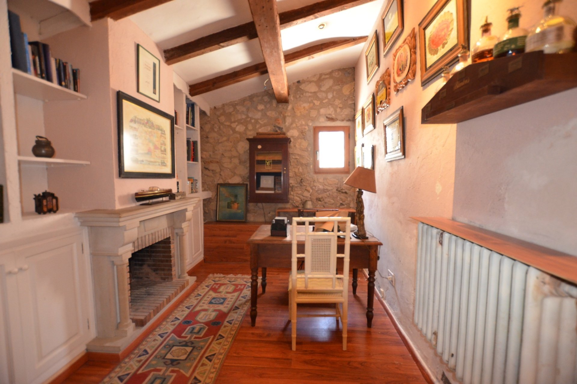 Resale - Village house -
Altea