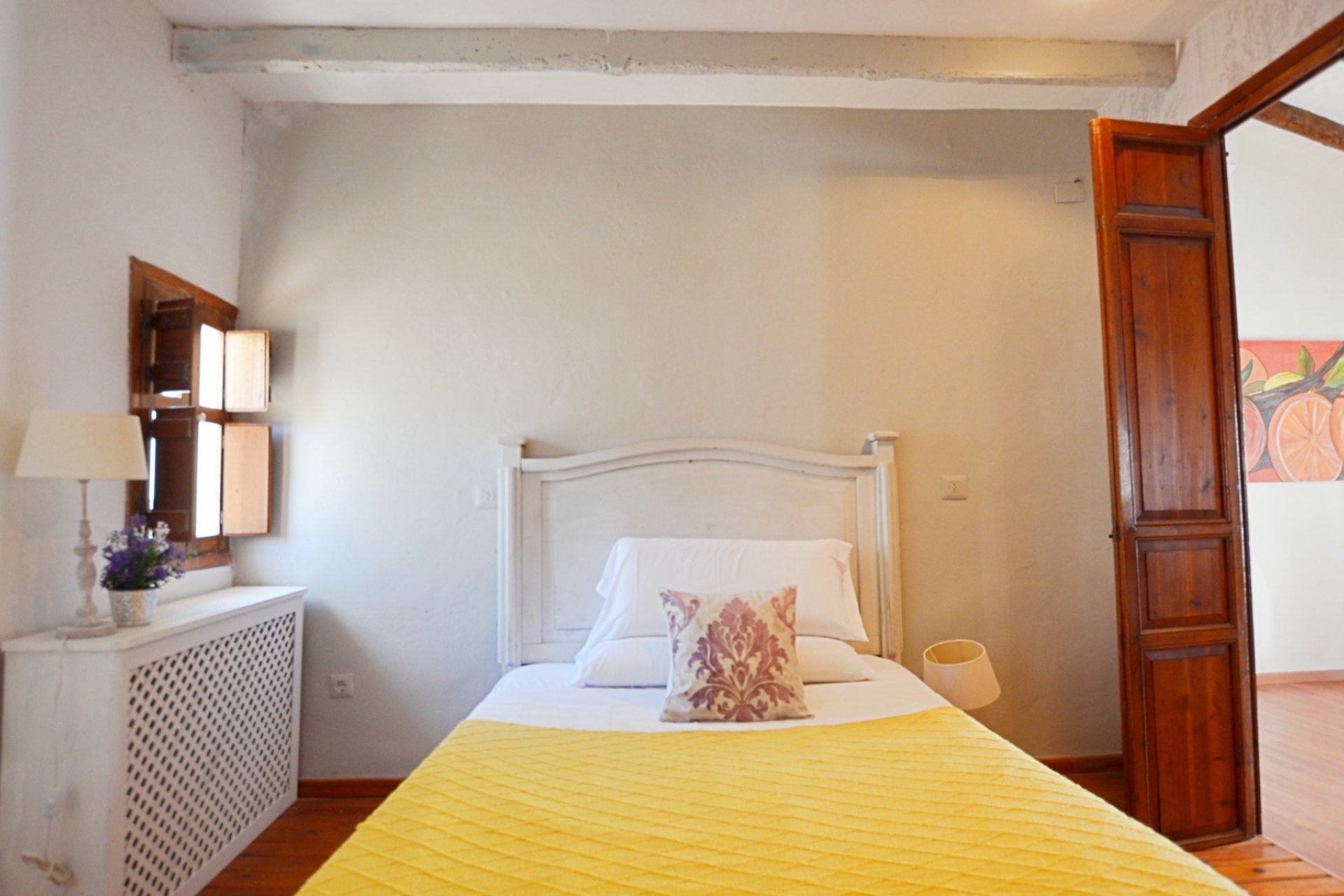 Resale - Village house -
Altea