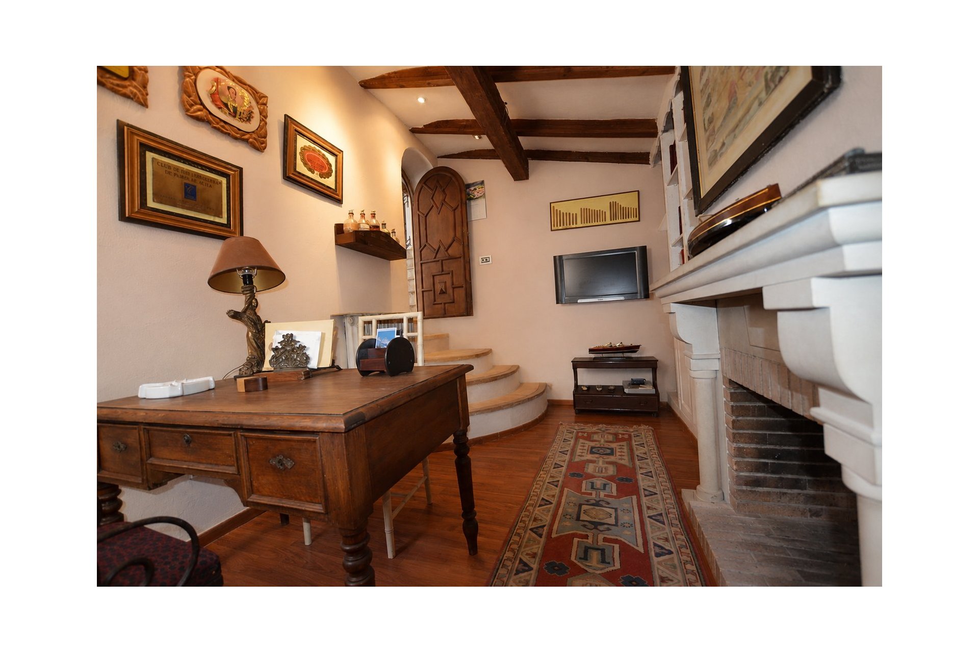 Resale - Village house -
Altea
