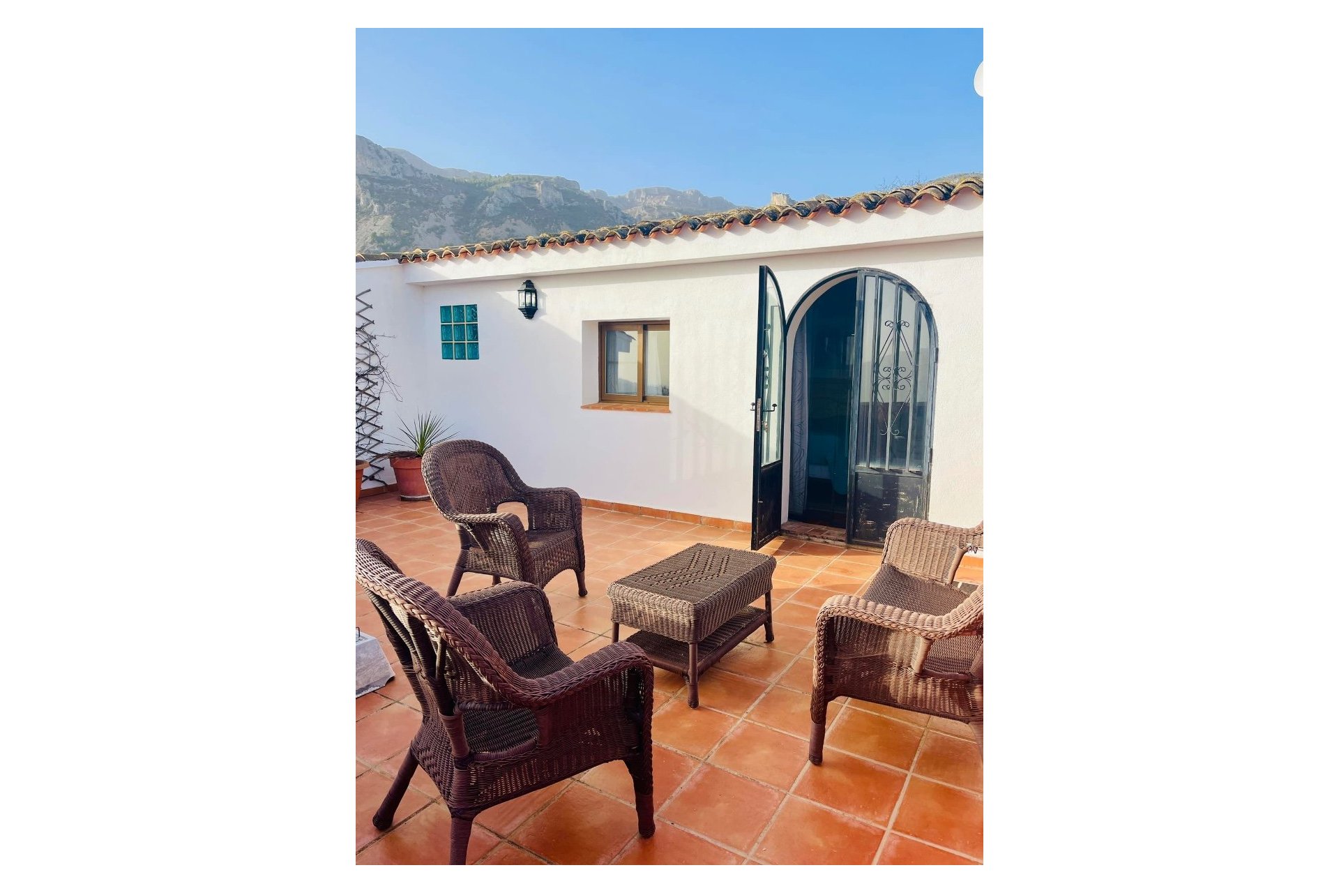 Resale - Village house -
Benifato