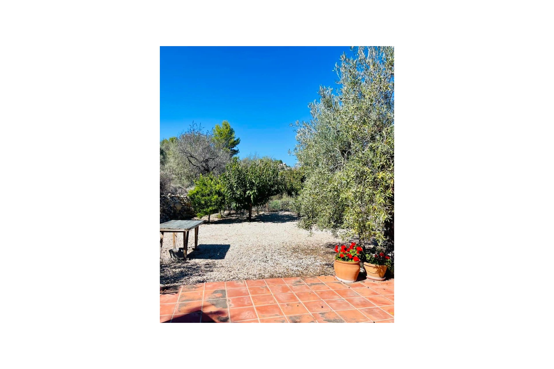 Resale - Village house -
Benifato