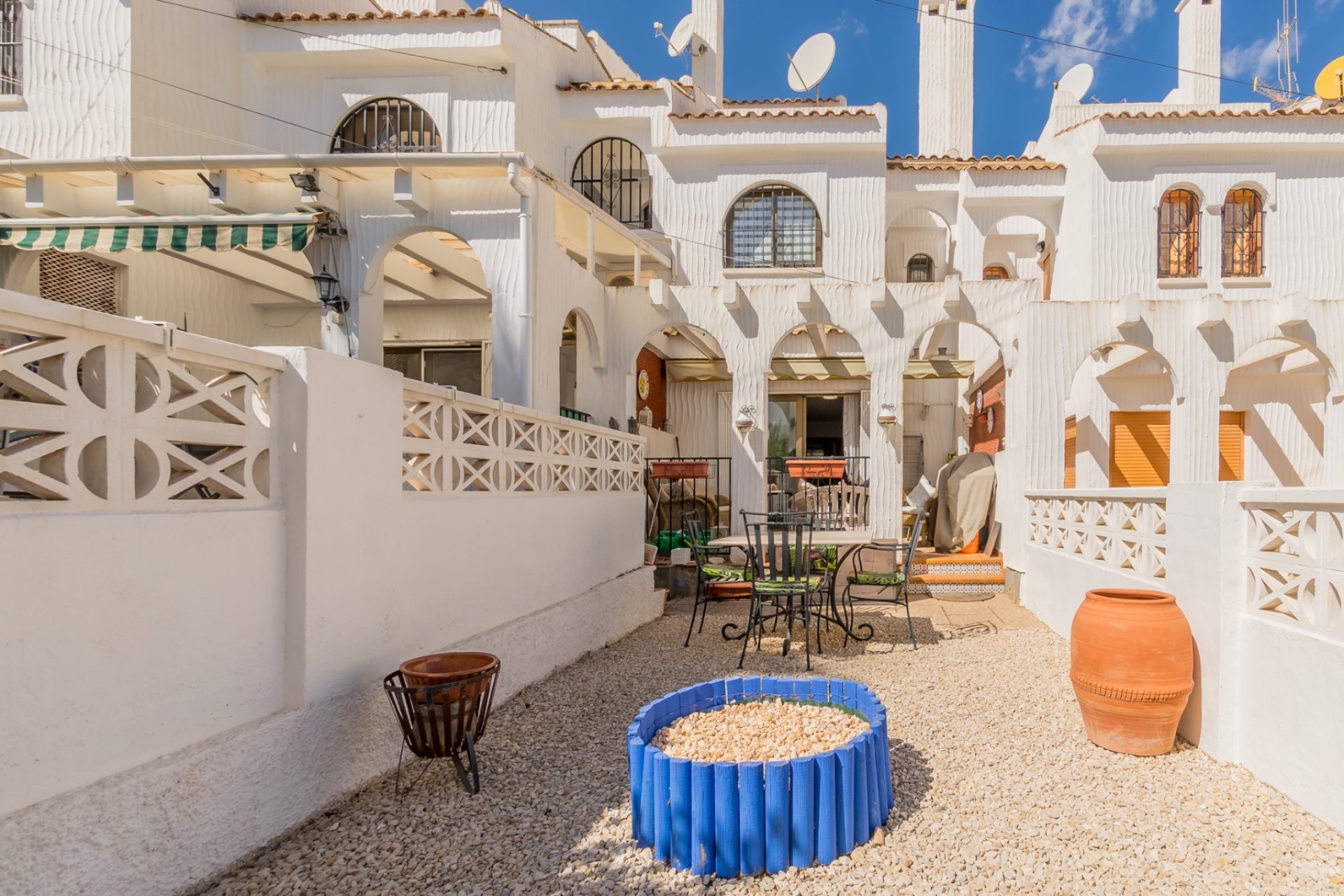 Reventa - Adosado -
Albir