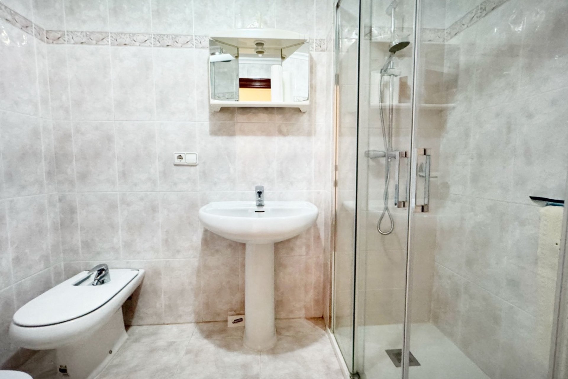 Reventa - Adosado -
Albir