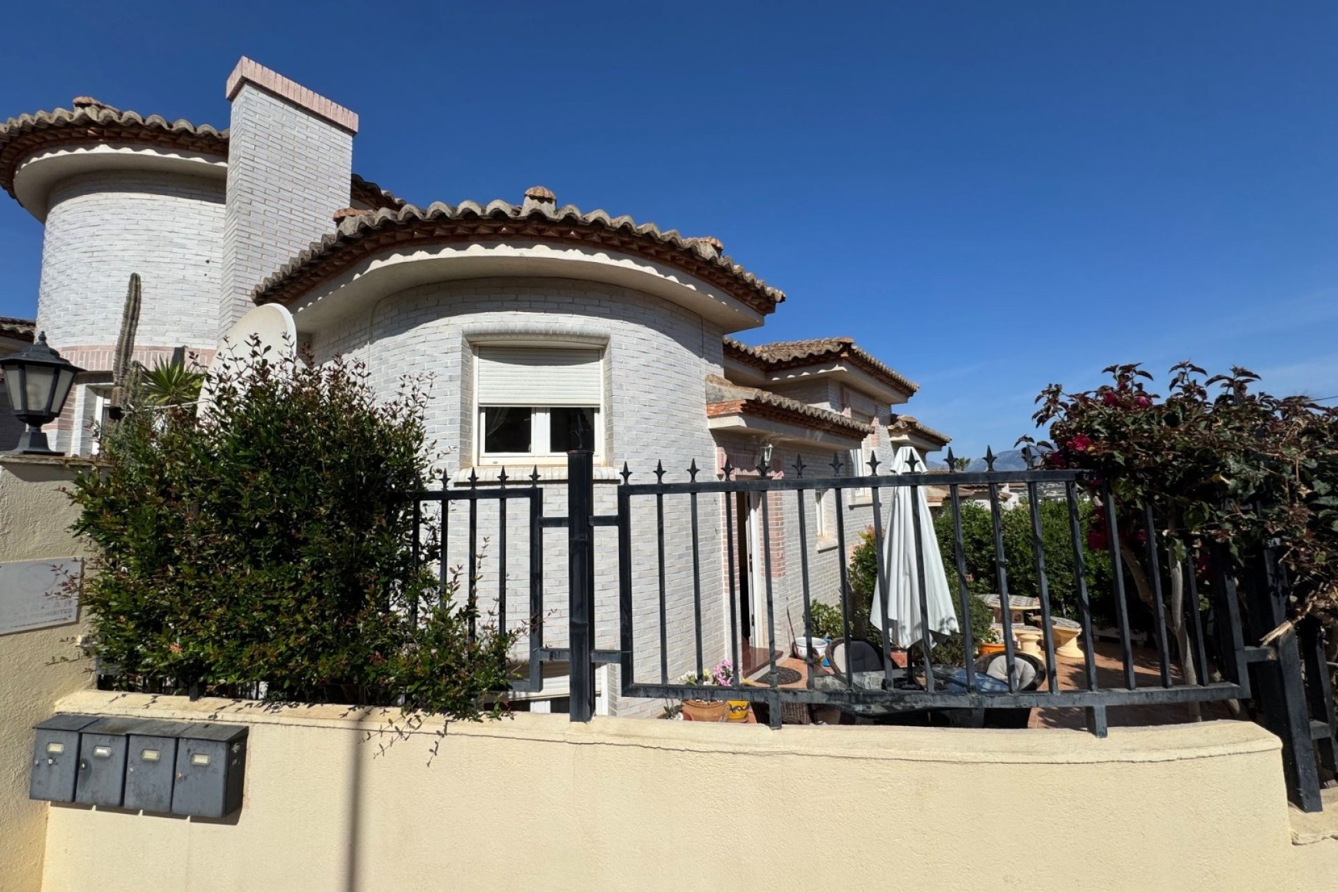 Reventa - Adosado -
Albir