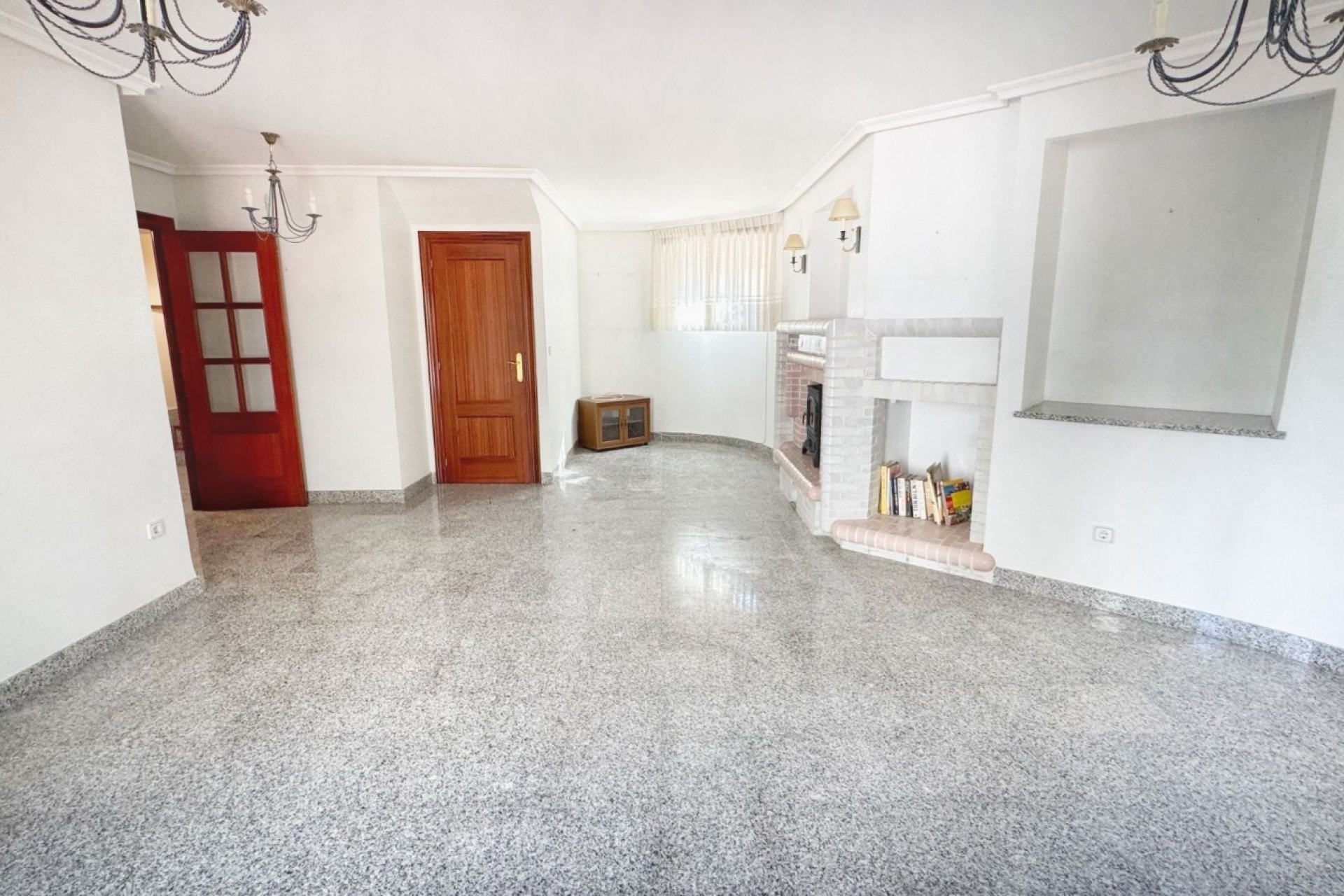 Reventa - Adosado -
Albir