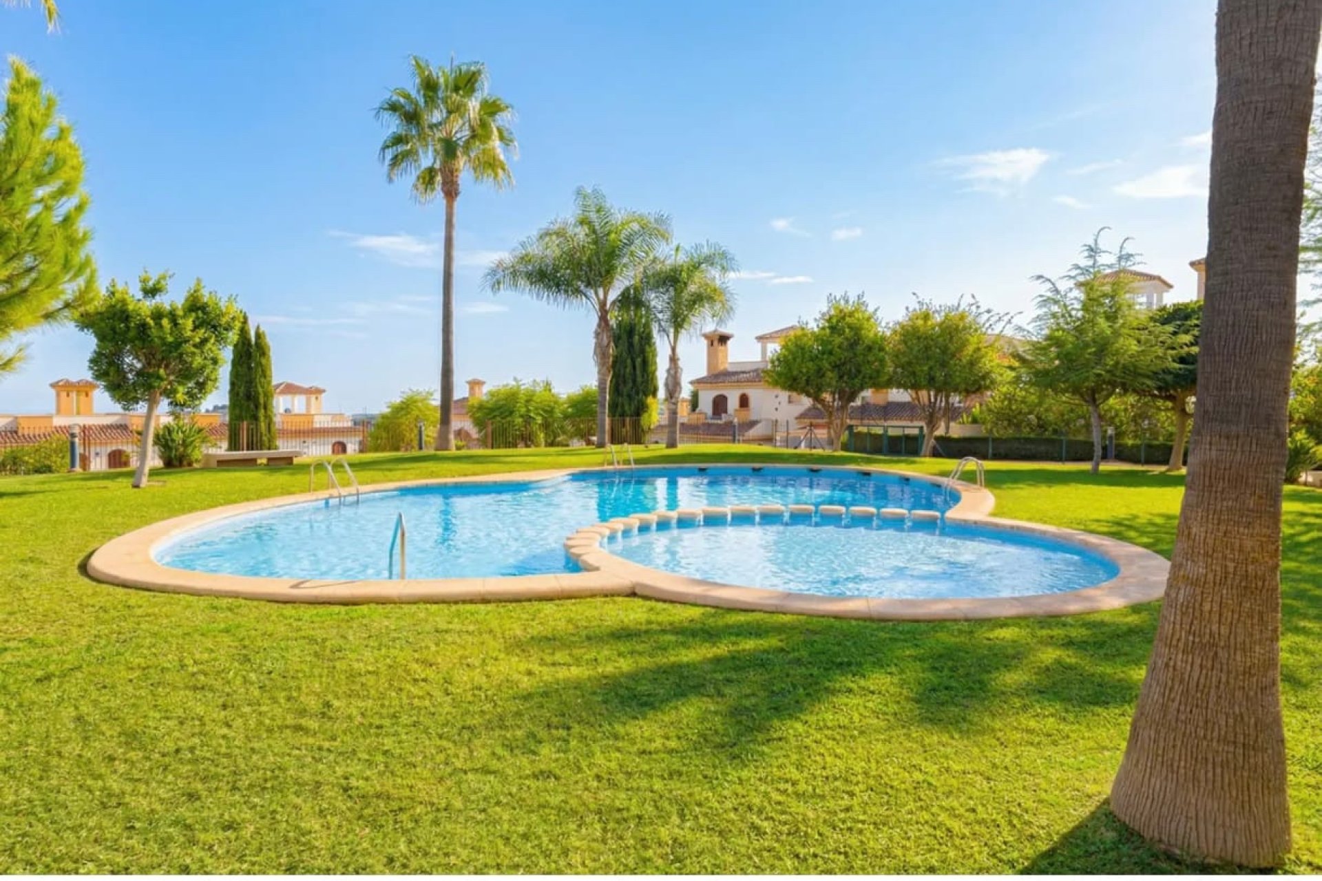 Reventa - Adosado -
Polop