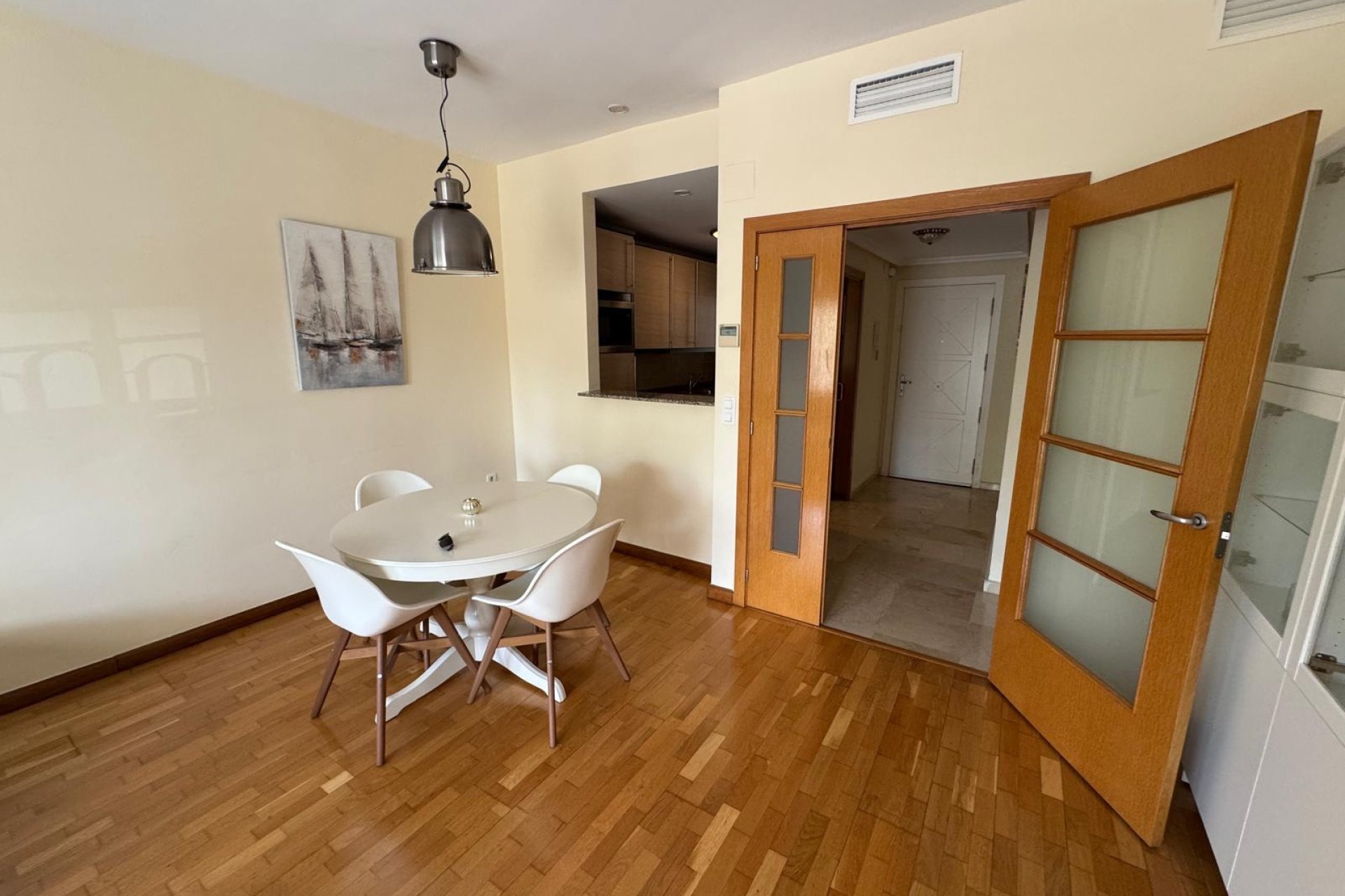 Reventa - Apartamento / piso -
Albir