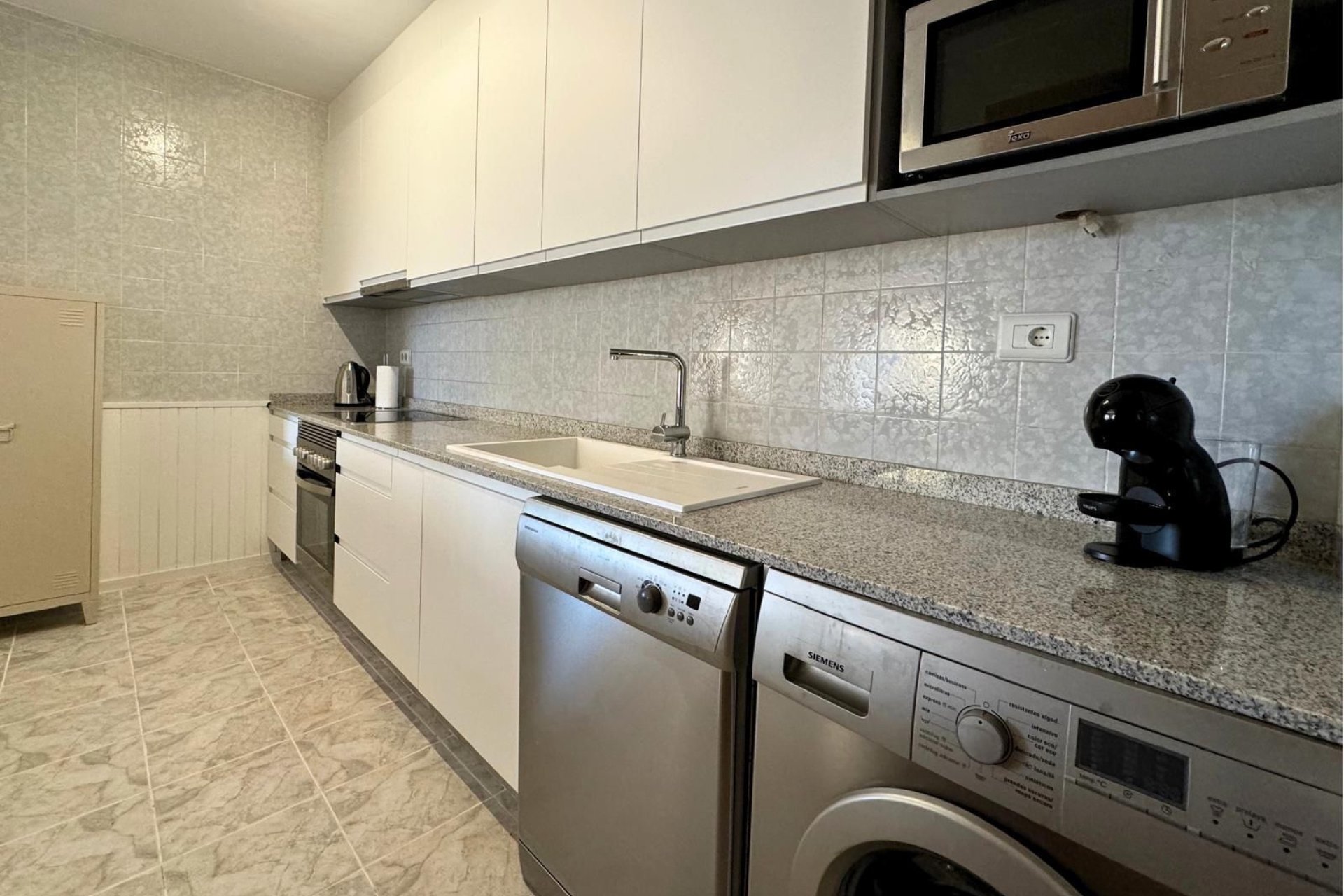 Reventa - Apartamento / piso -
Albir