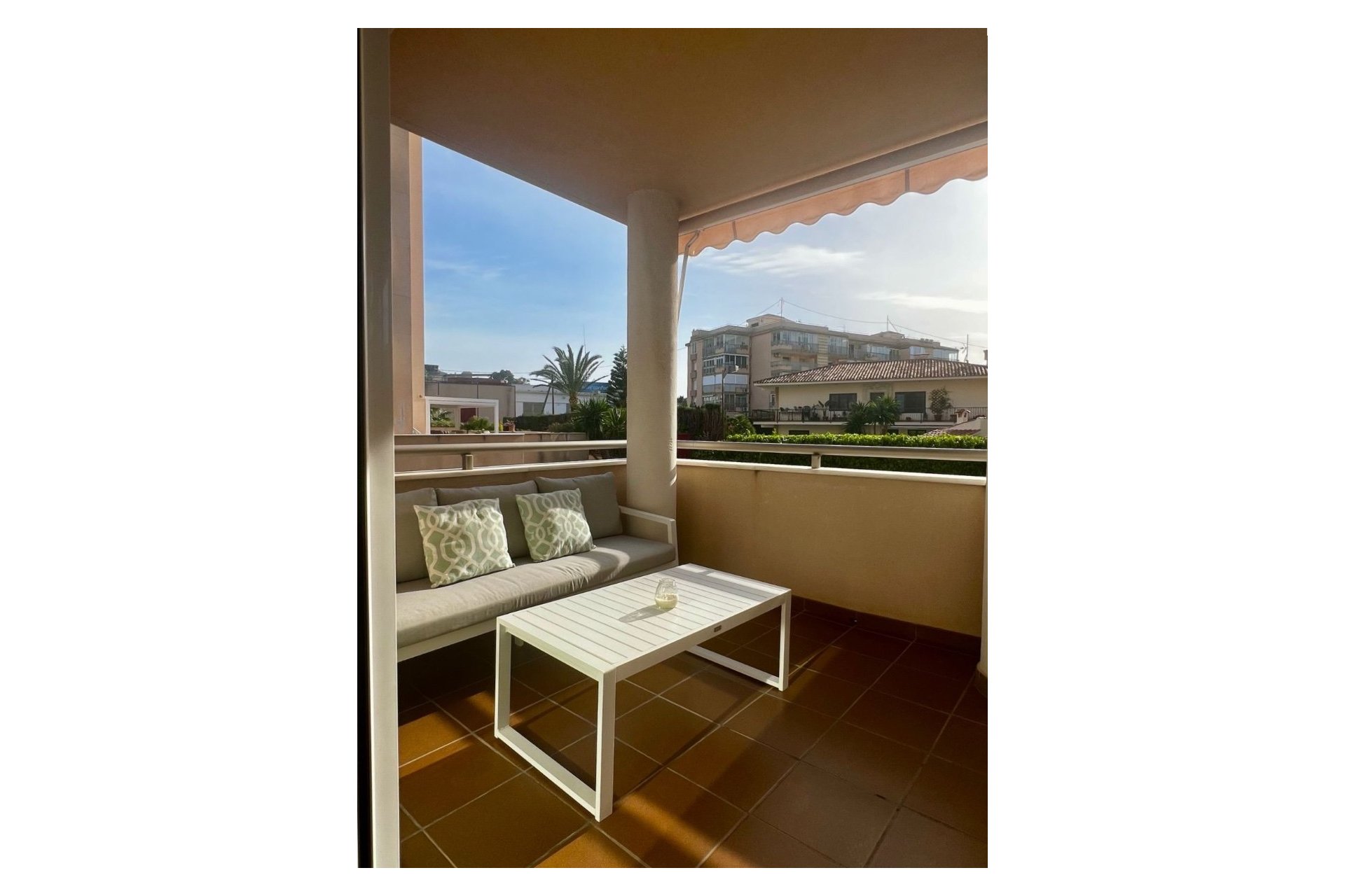 Reventa - Apartamento / Piso -
Albir