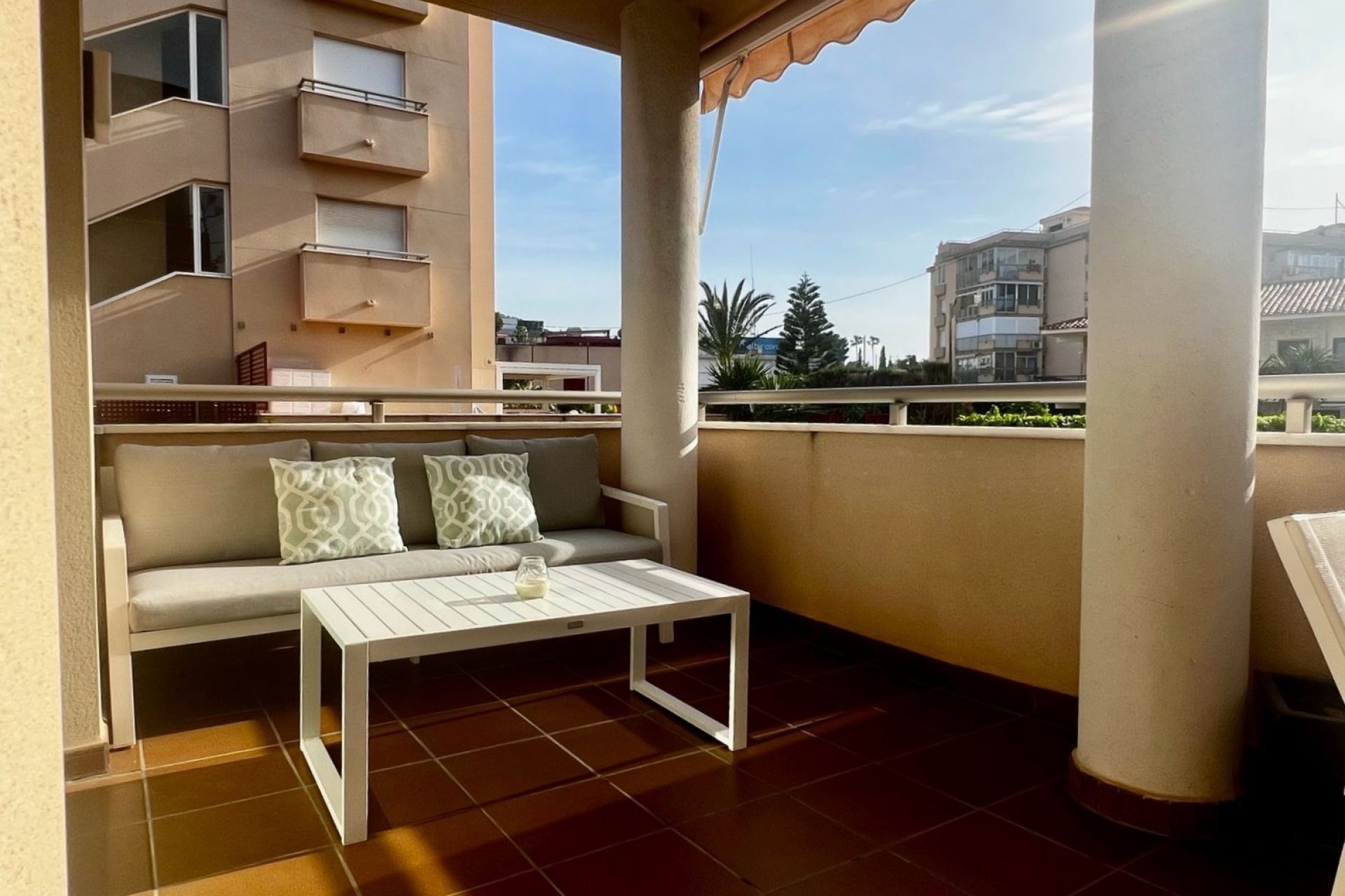 Reventa - Apartamento / Piso -
Albir