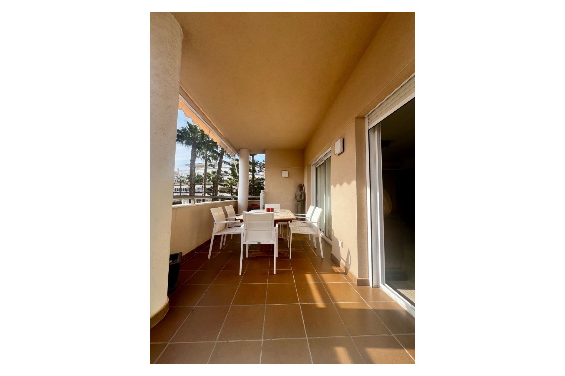 Reventa - Apartamento / Piso -
Albir