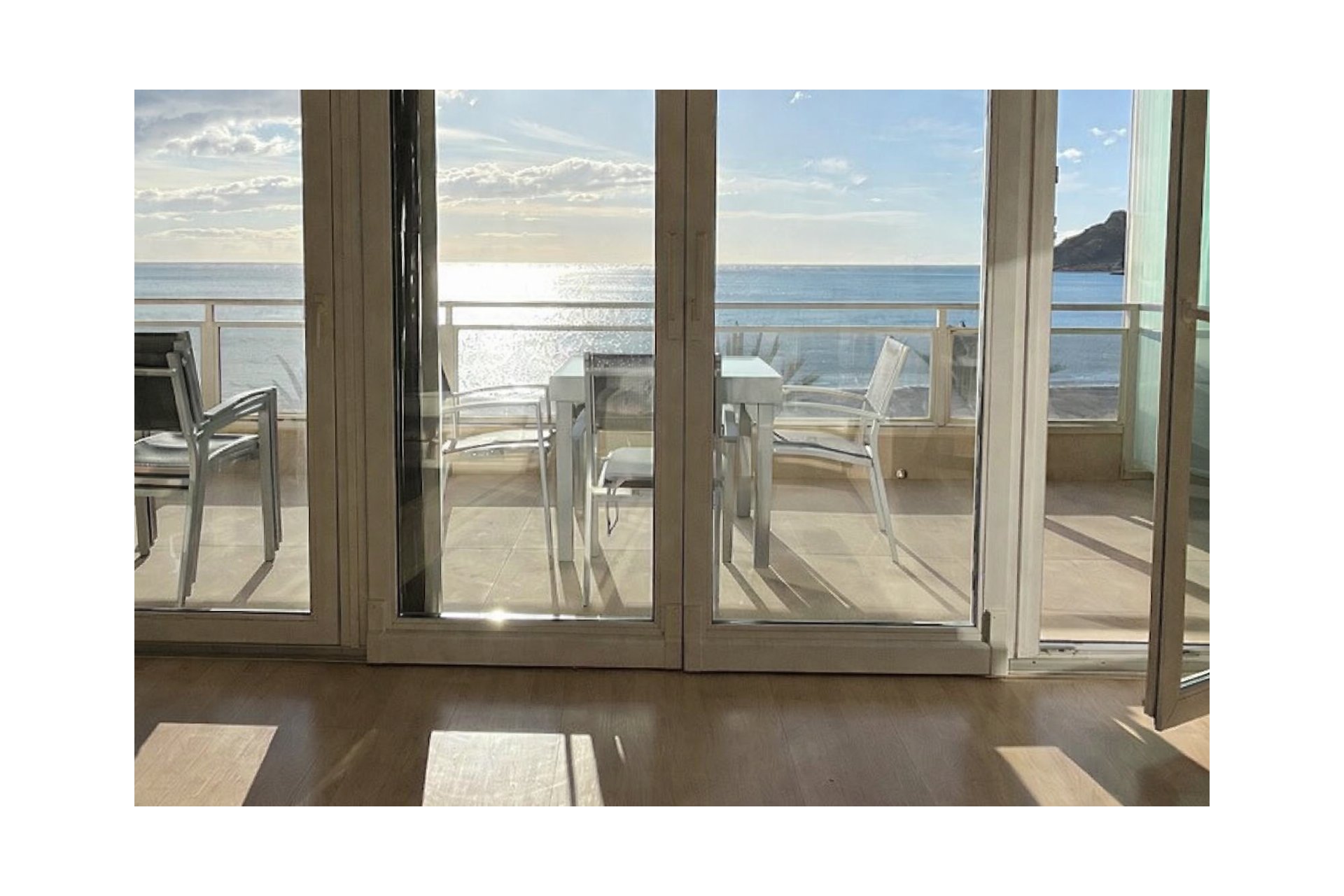 Reventa - Apartamento / Piso -
Albir
