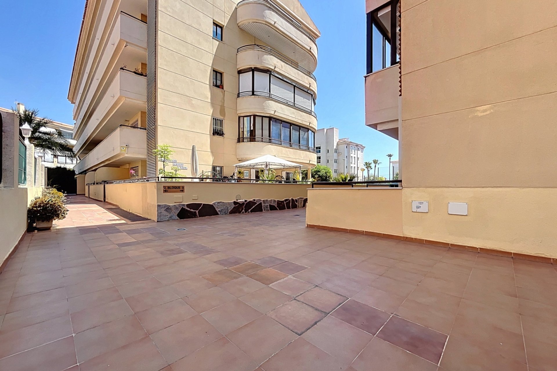 Reventa - Apartamento / Piso -
Albir