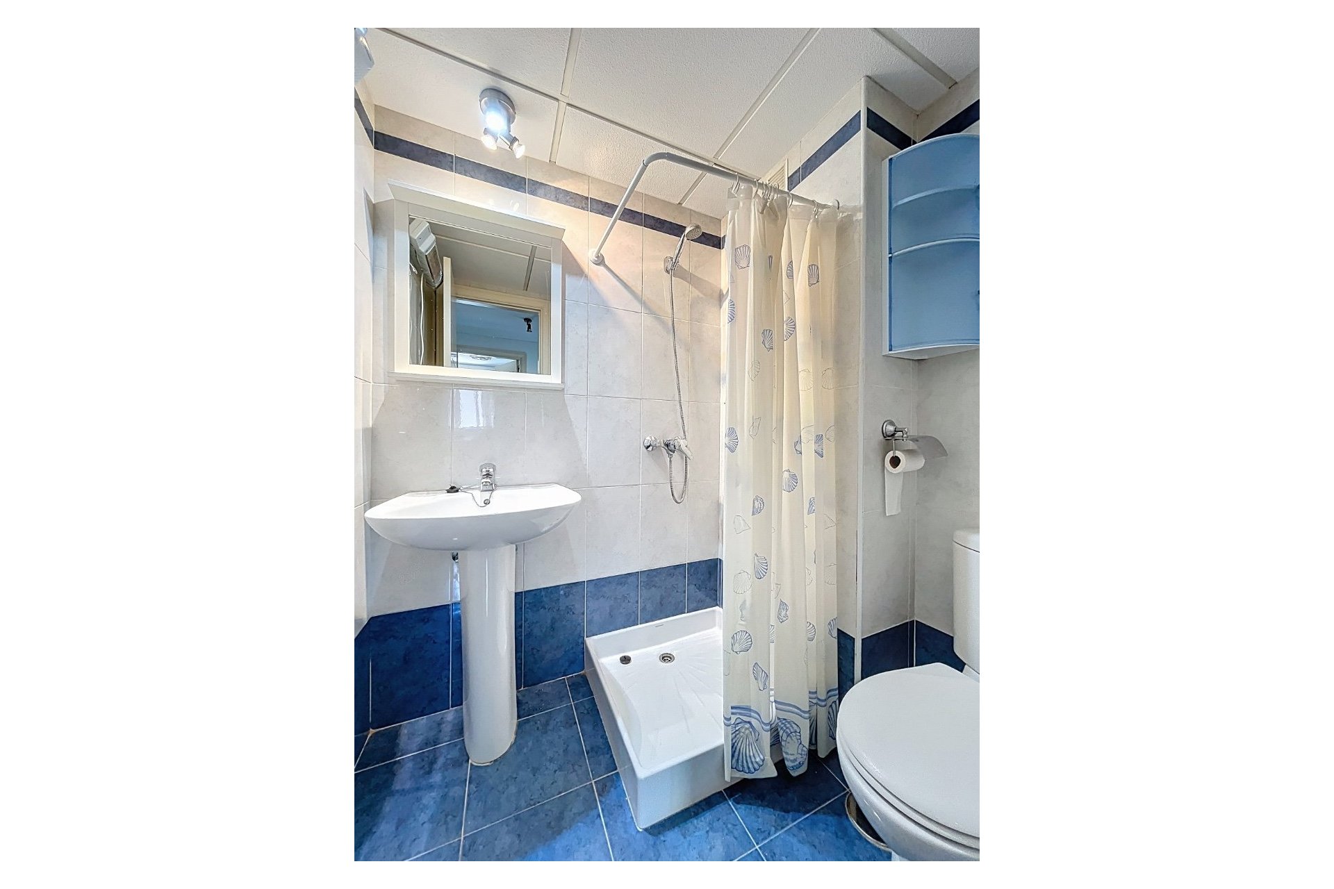 Reventa - Apartamento / Piso -
Albir