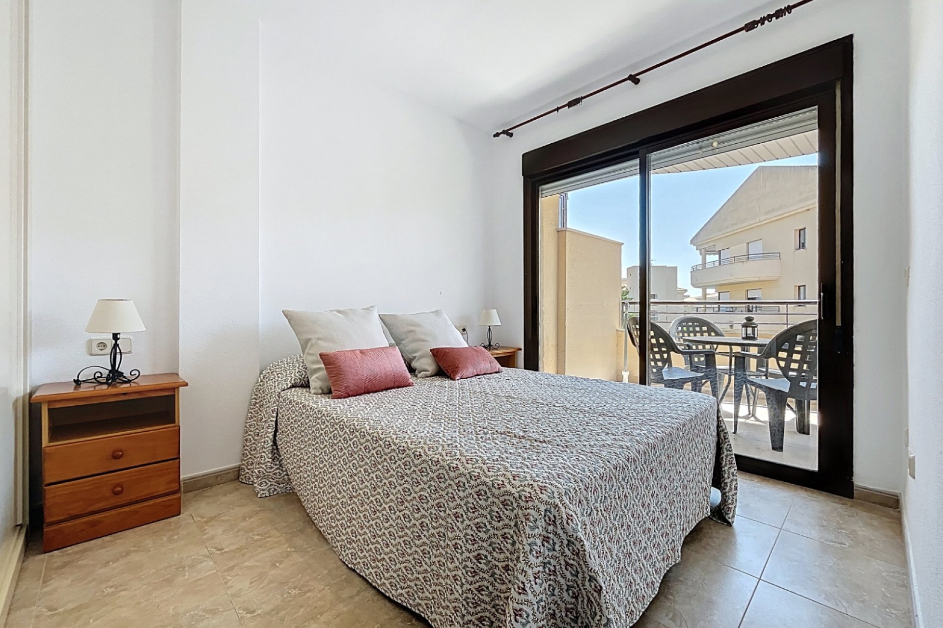 Reventa - Apartamento / Piso -
Albir
