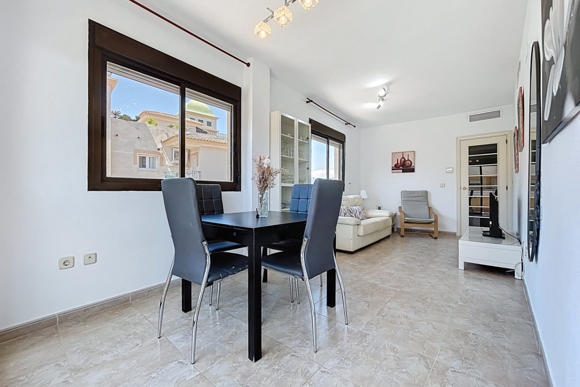 Reventa - Apartamento / Piso -
Albir