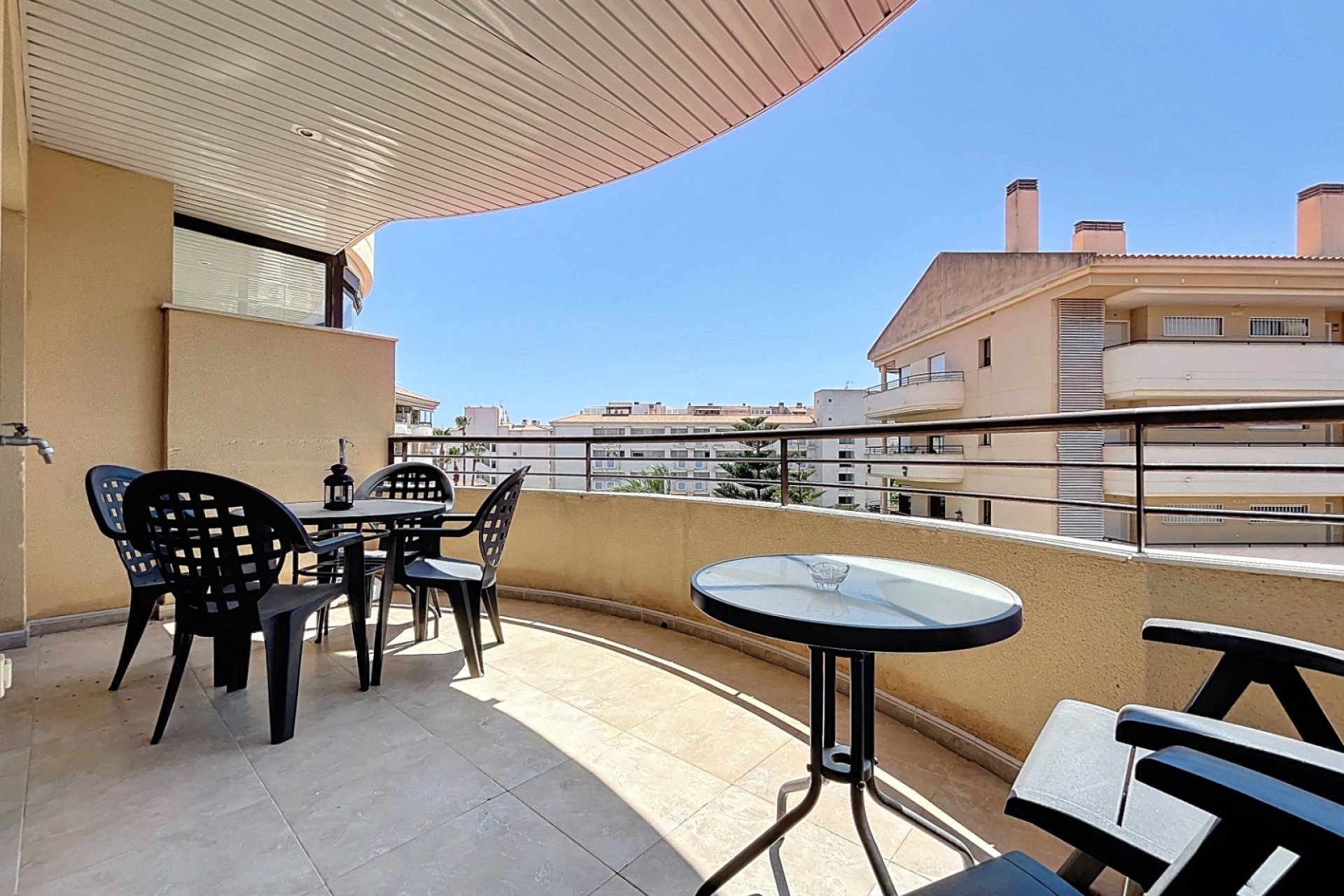 Reventa - Apartamento / Piso -
Albir