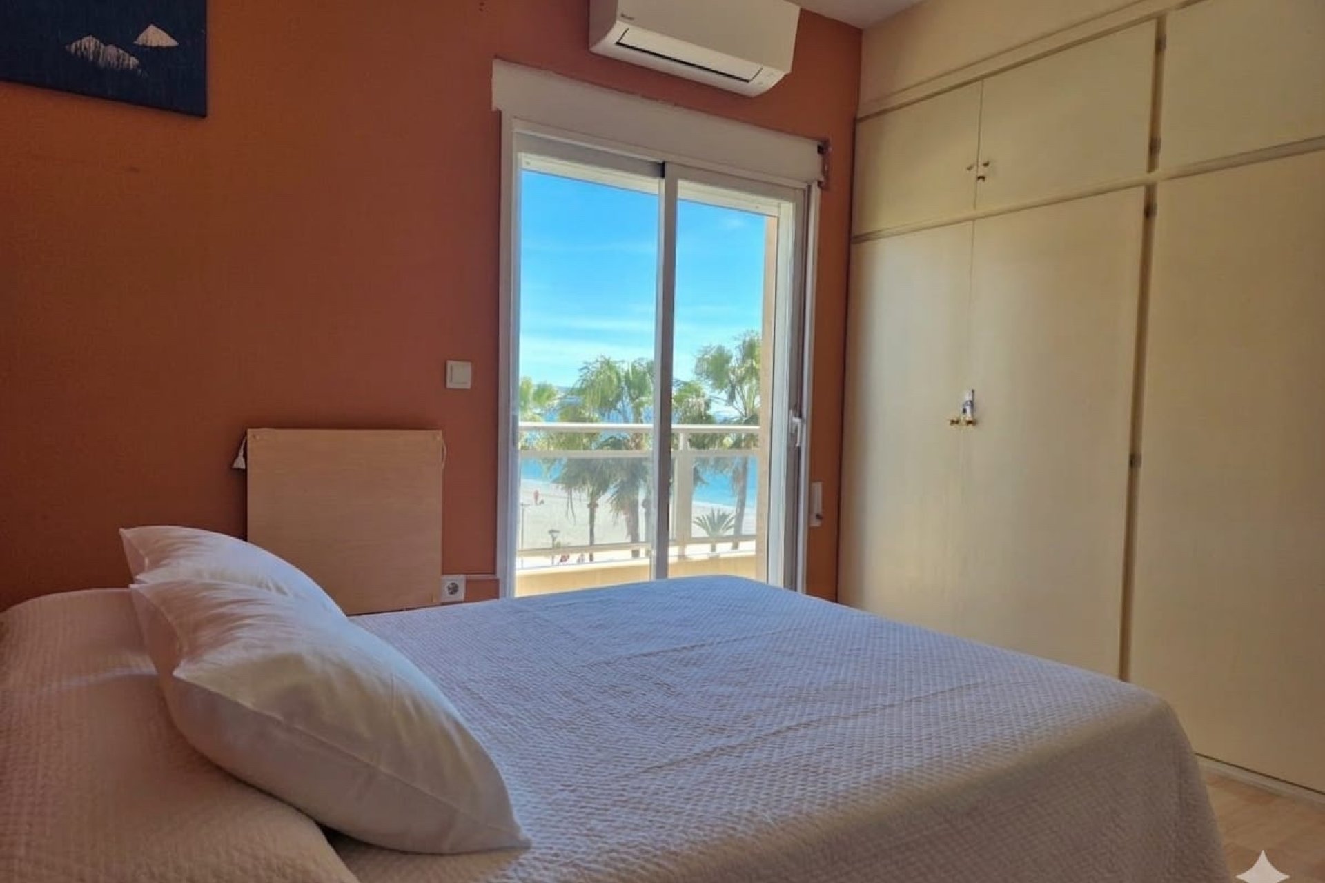 Reventa - Apartamento / Piso -
Albir